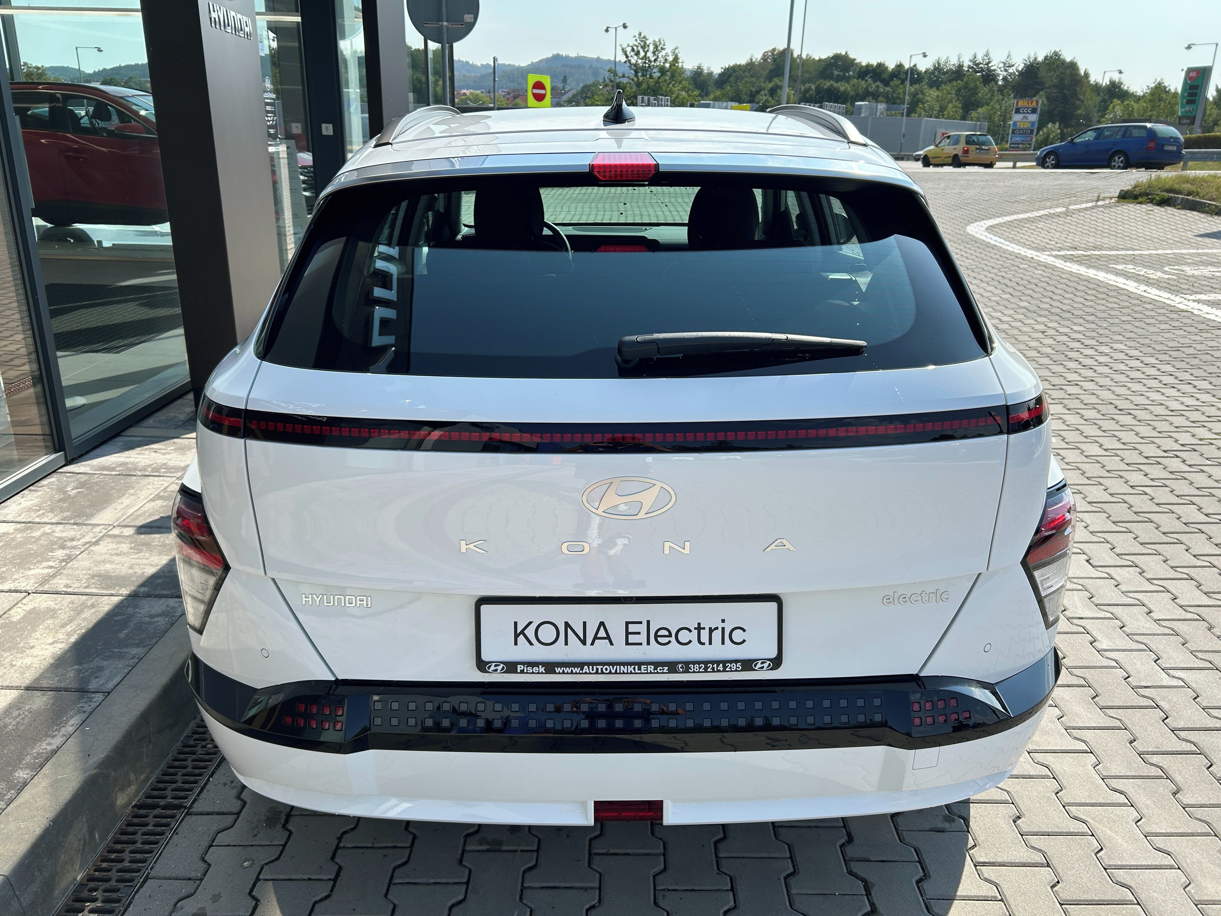 Hyundai Kona, EV 27 64,8 SMART CLIMATE - fotka 6