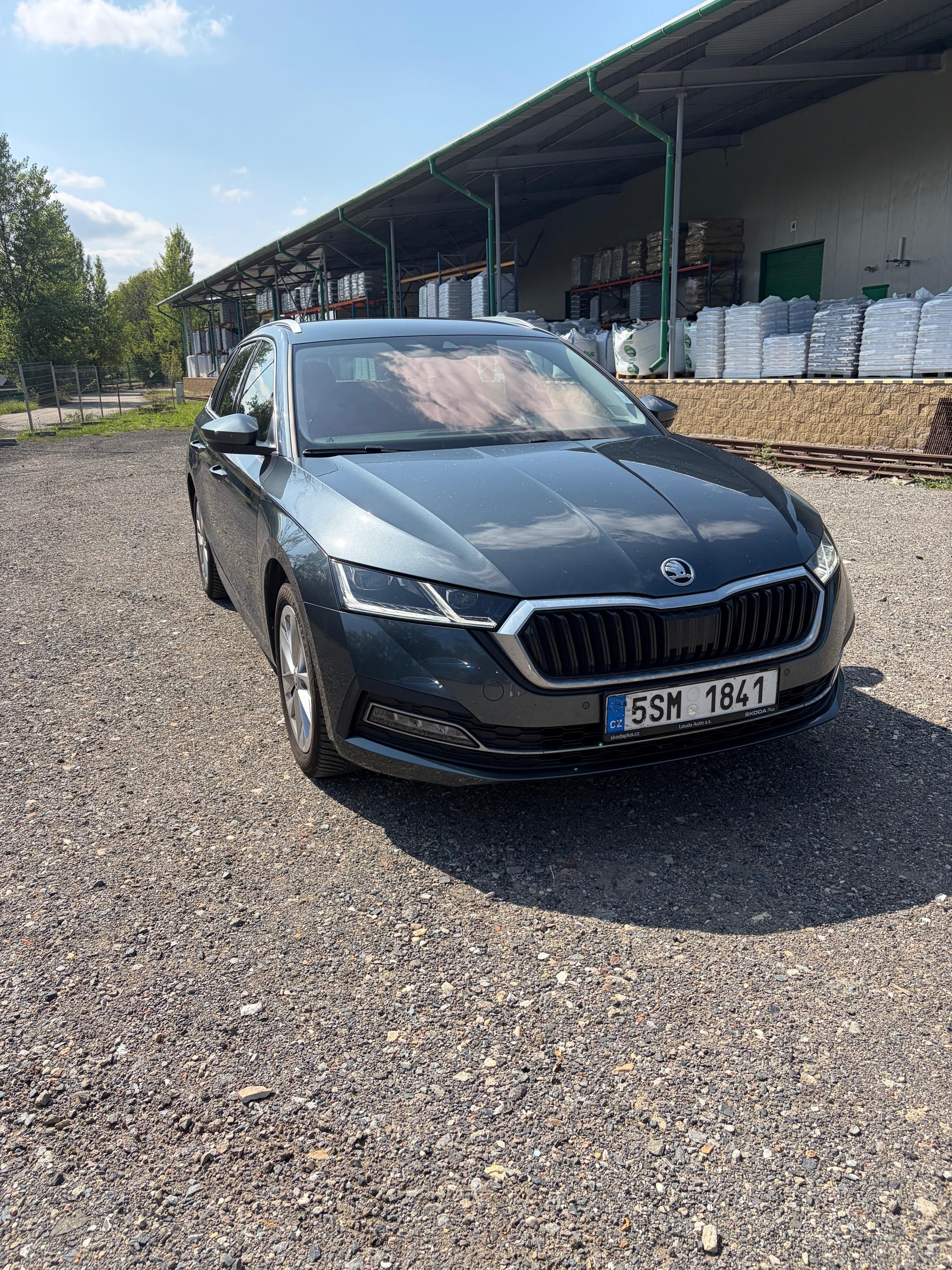 Škoda Octavia, 2.0 TDI , Style , Automat - fotka 2