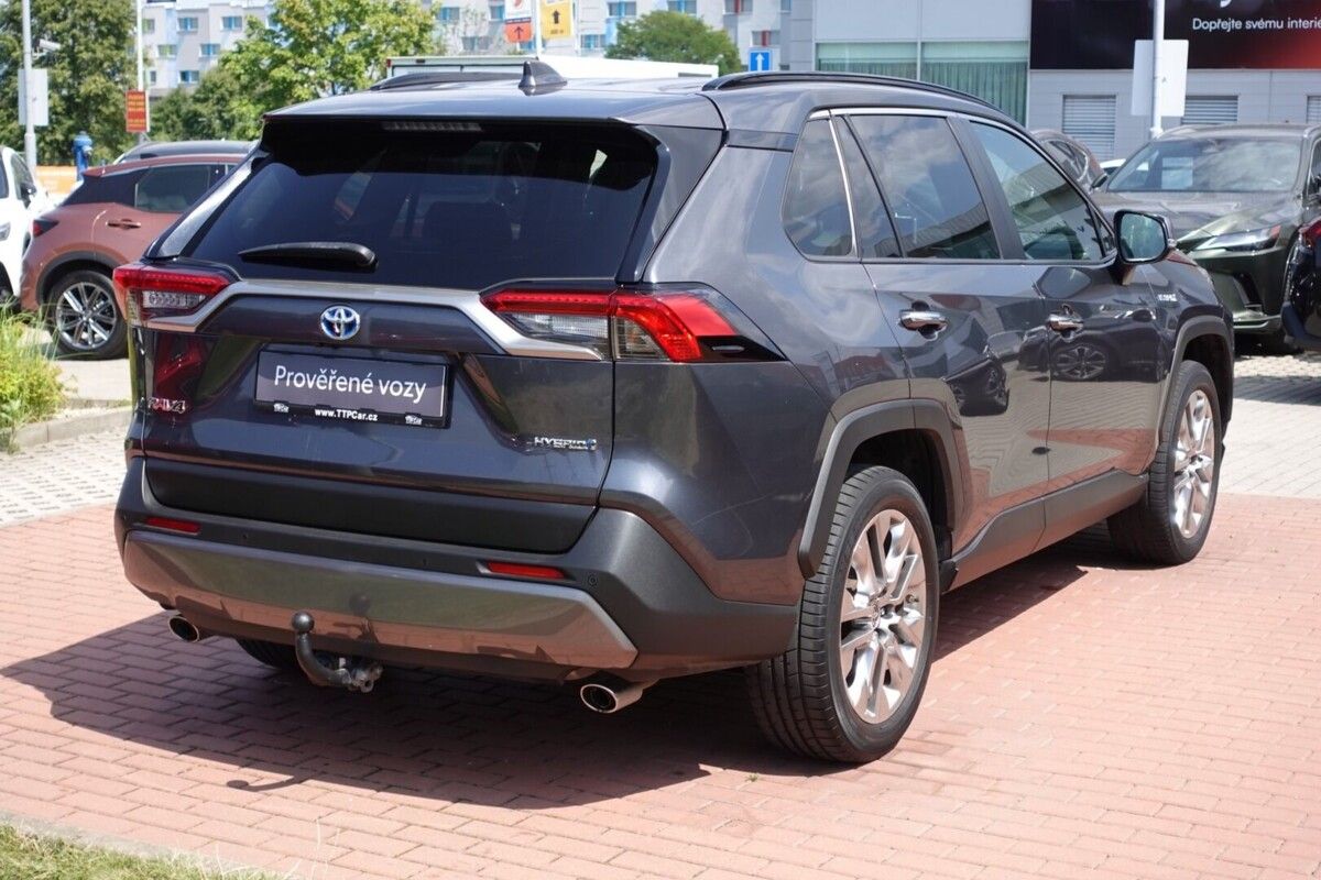 Toyota Rav4, 2.5HSD (4x4) Executive - fotka 4
