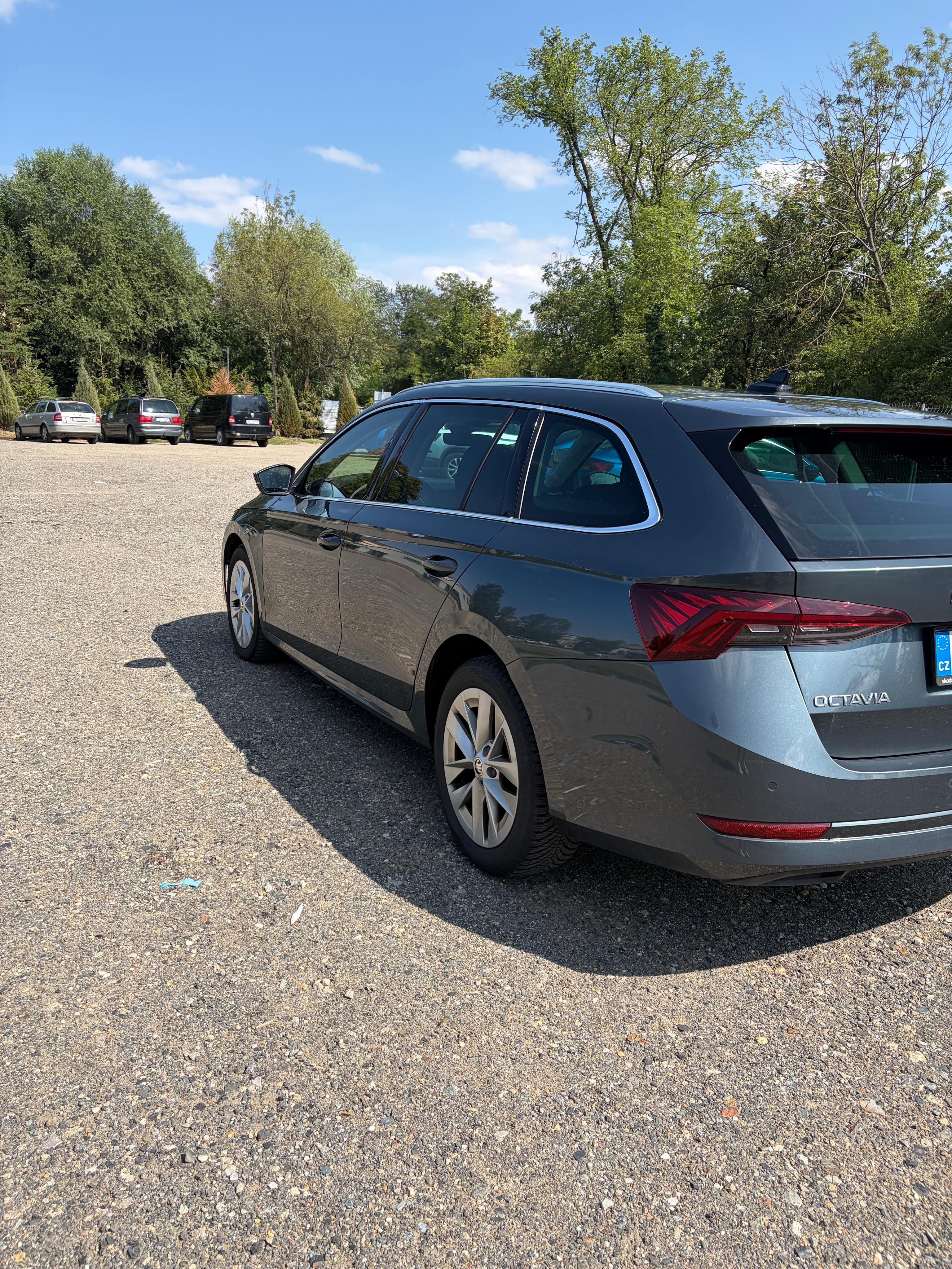 Škoda Octavia, 2.0 TDI , Style , Automat - fotka 4