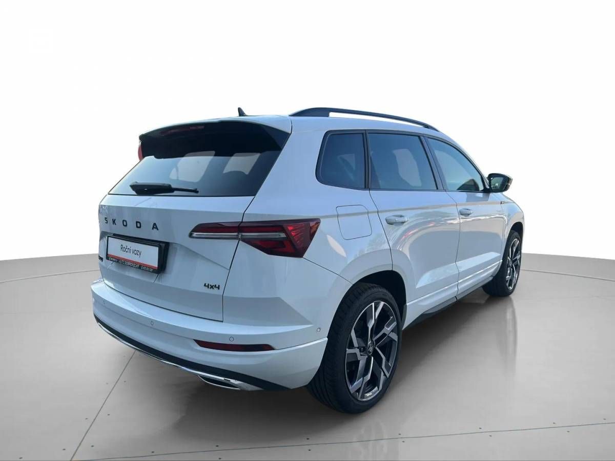 Škoda Karoq, Sportline 2,0 TSI 140kW DSG7 4 - fotka 2