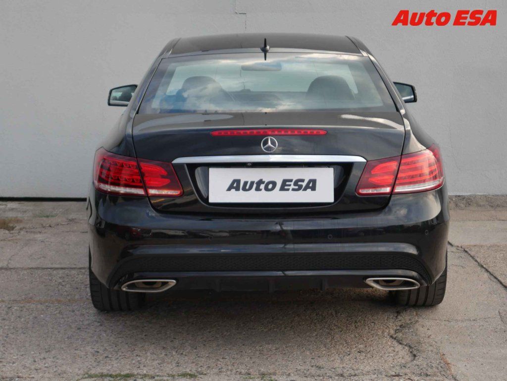 Mercedes-Benz Třídy E, 3.0 CDi,ČR - fotka 5
