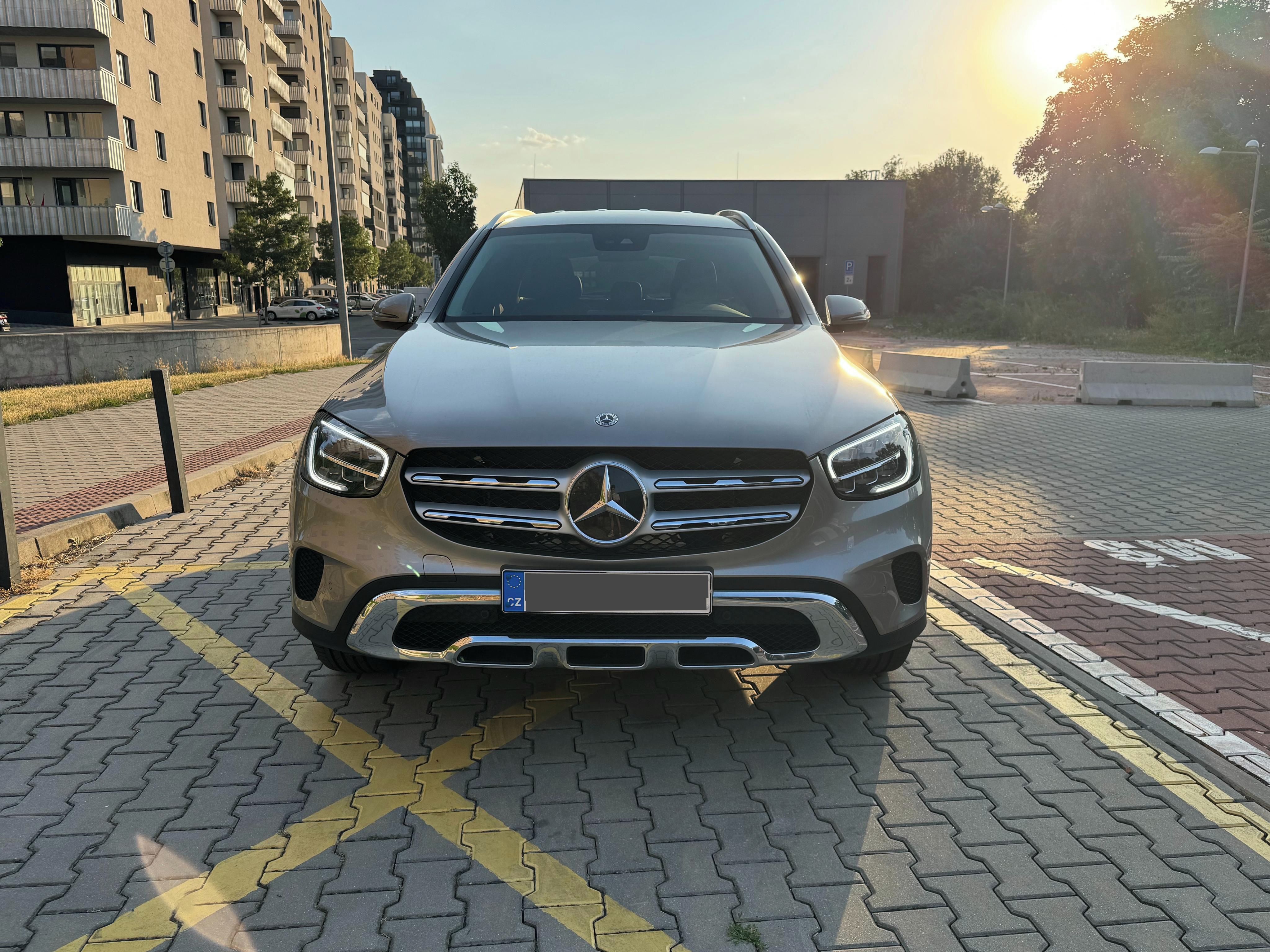 Mercedes-Benz GLC, Mercedes-Benz GLC 200 4MATIC