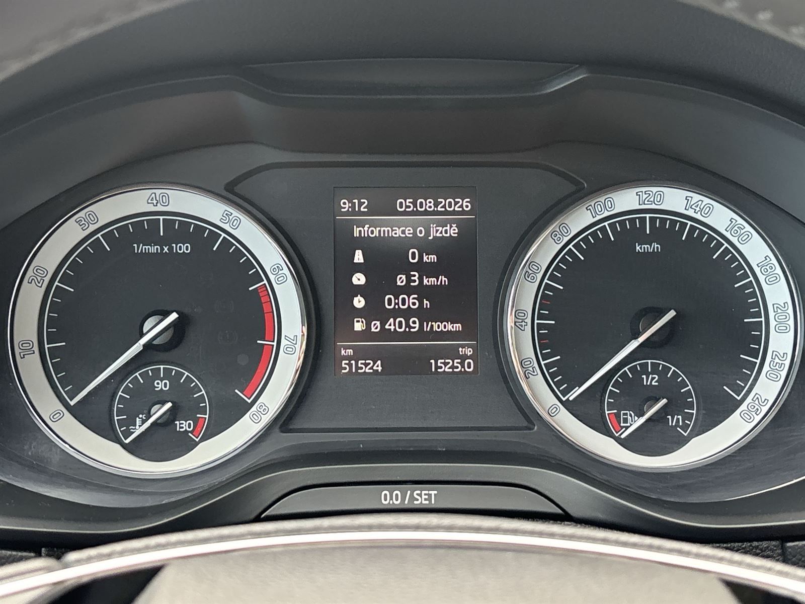 Škoda Karoq, 1.5 TSI DSG Style - fotka 6