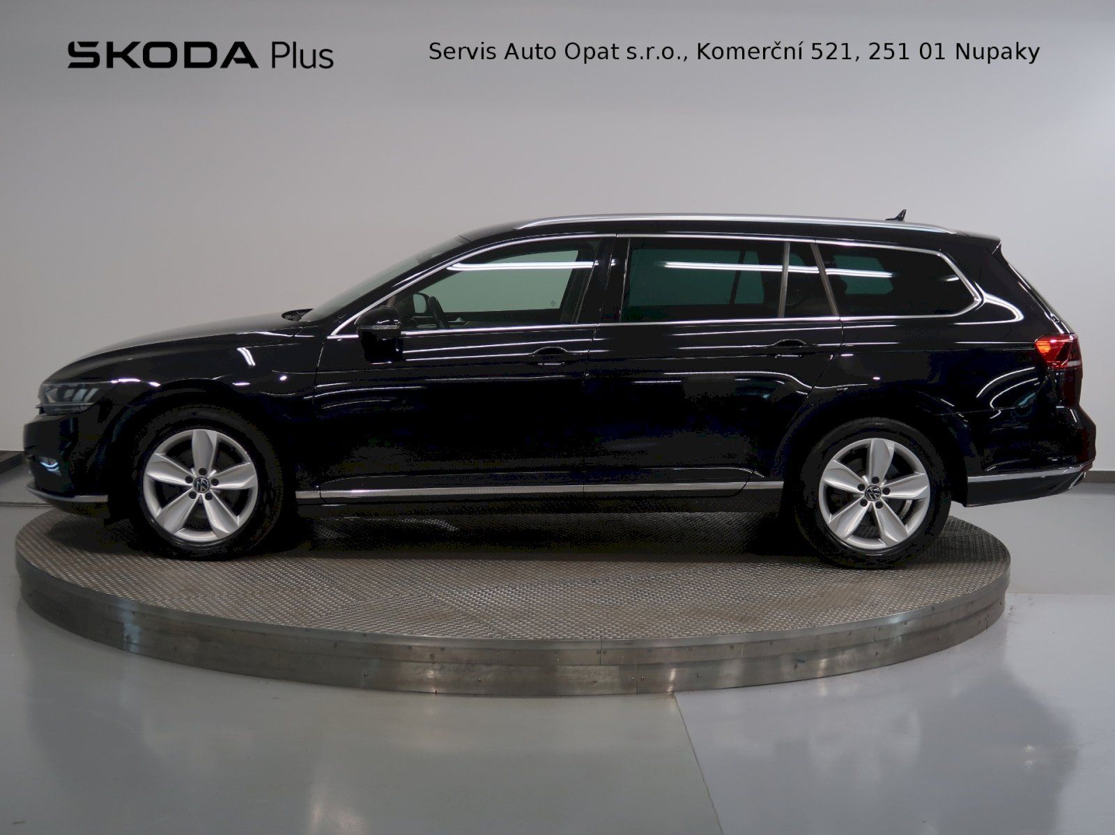 Volkswagen Passat, ELEGANCE 2.0TDI 110kW DSG - fotka 3