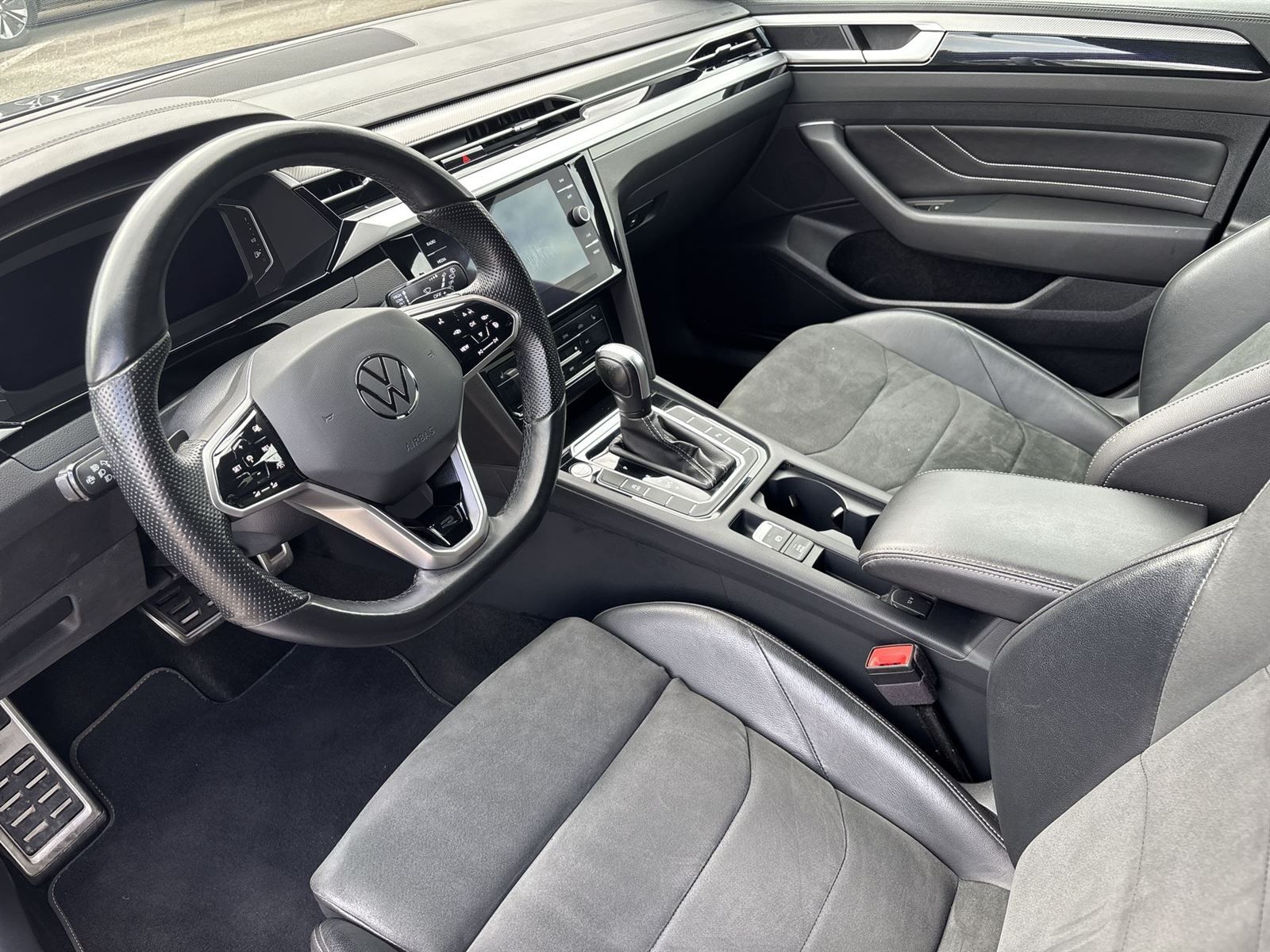Volkswagen Arteon Shooting Brake, 2.0 TSI DSG R-line - fotka 6
