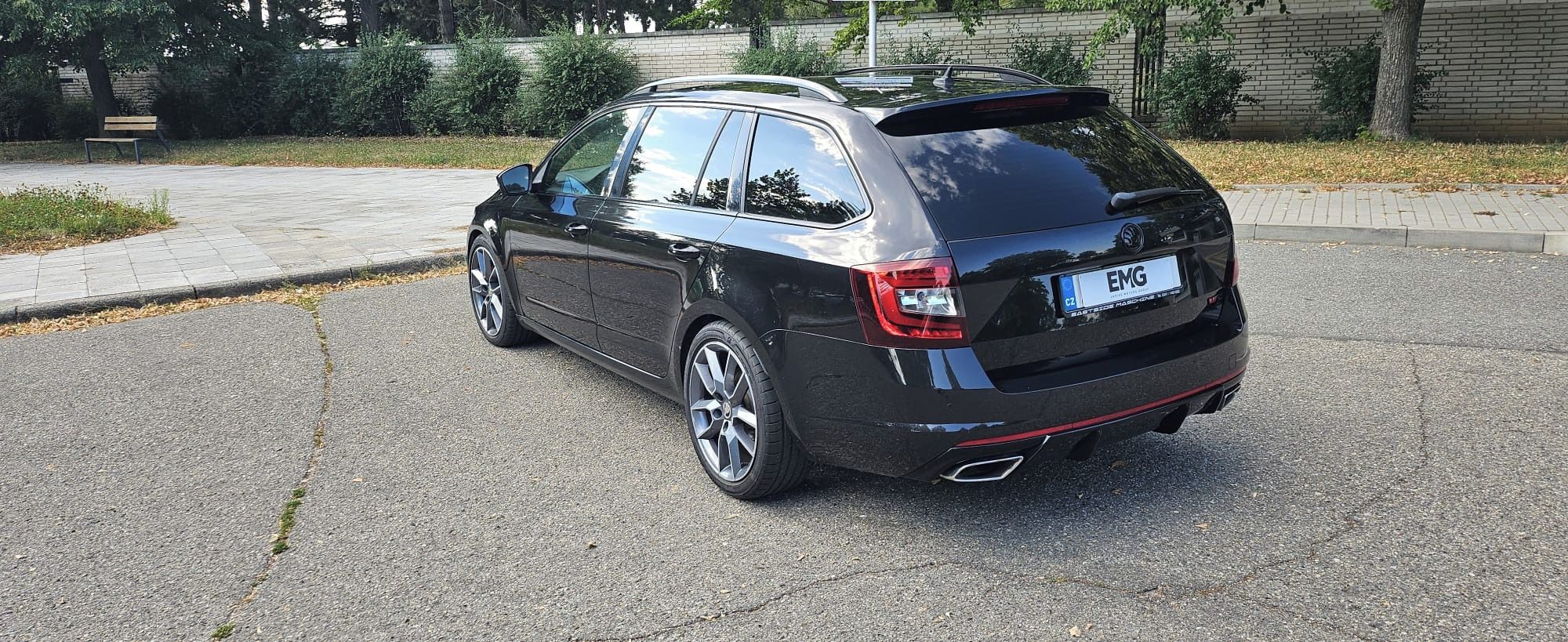 Škoda Octavia, Škoda Octavia RS Combi 2.0 TDI - fotka 5
