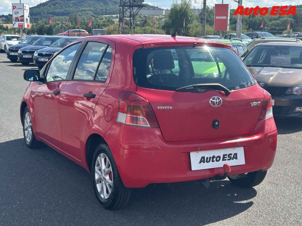 Toyota Yaris, 1.0i - fotka 6
