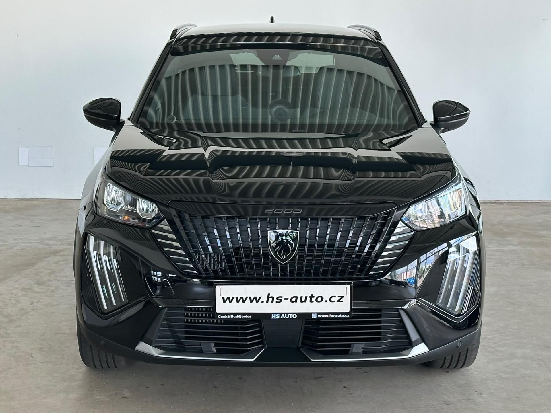 Peugeot 2008, 1,2 PT Allure, 96kW, Automat - fotka 2