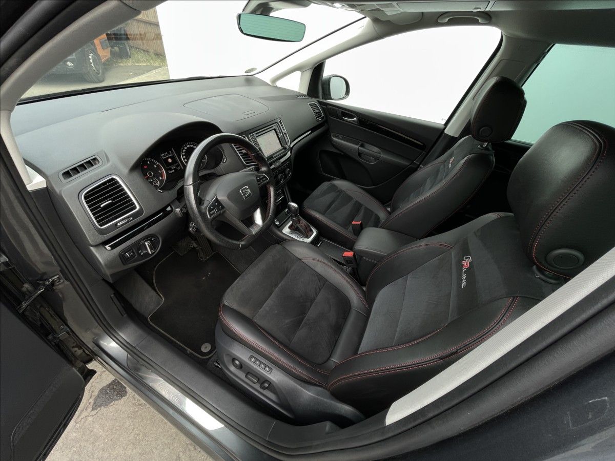 Seat Alhambra, 1,4 TSI DSG Xcellence ACC+TZ - fotka 5