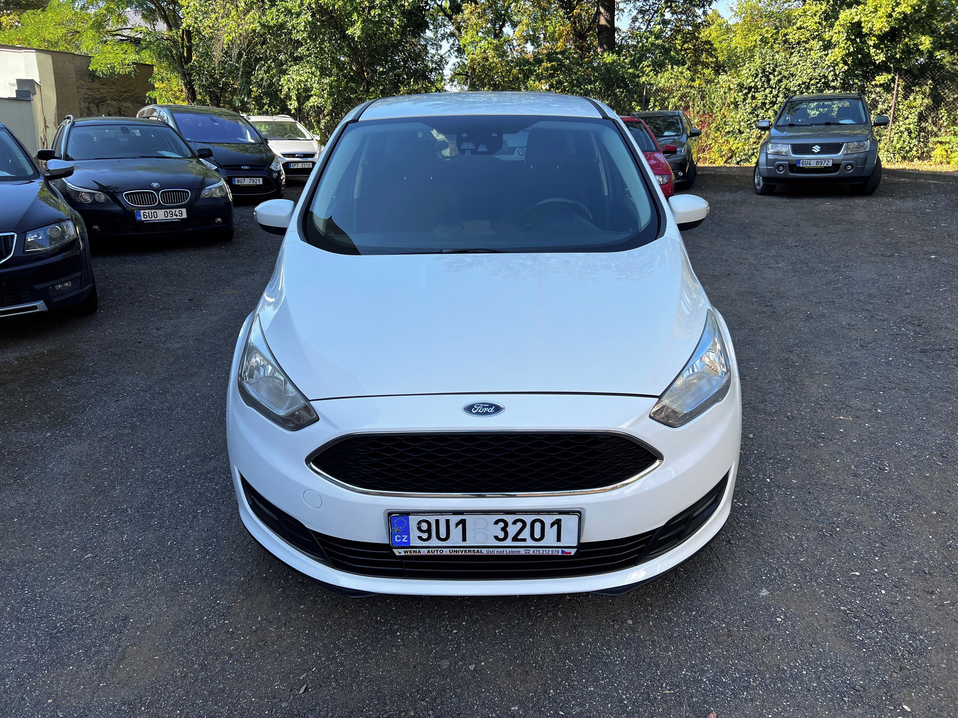 Ford C-MAX, Titanium - fotka 2