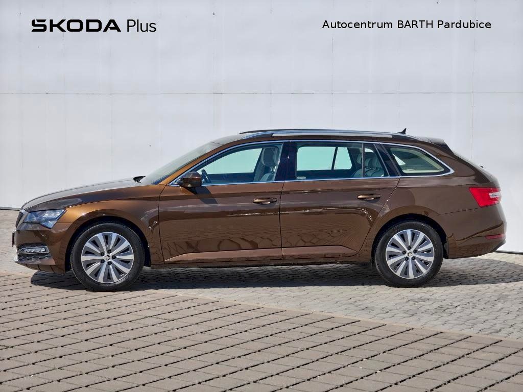 Škoda Superb, Combi / 2,0 TDI / 110 kW / Sty - fotka 3