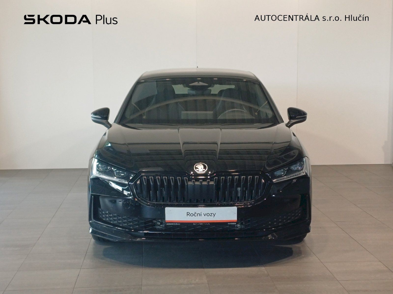 Škoda Superb, Sport Line 4x4 TDI 2.0 / 142 k - fotka 4