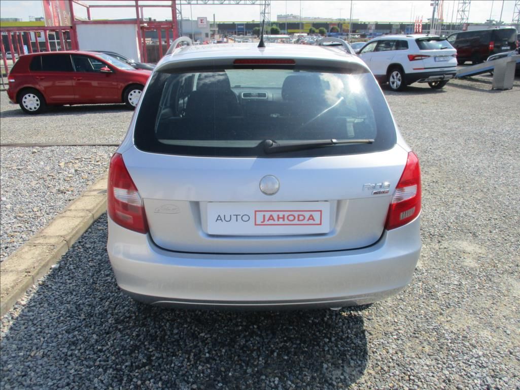 Škoda Fabia, 1,4 i 16v, klima,rozvody,ABS, - fotka 6
