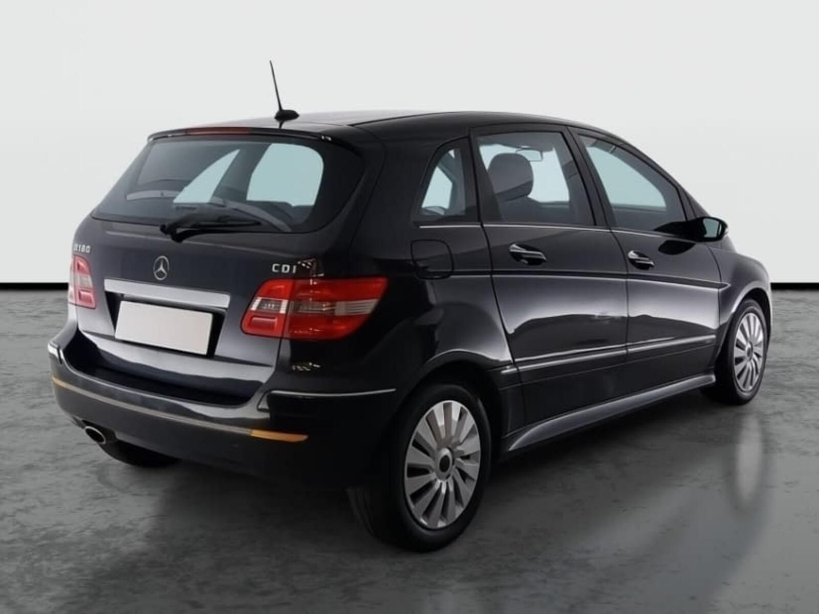 Mercedes-Benz Třídy B, 180 CDI, Serv.kniha, polokůže - fotka 5