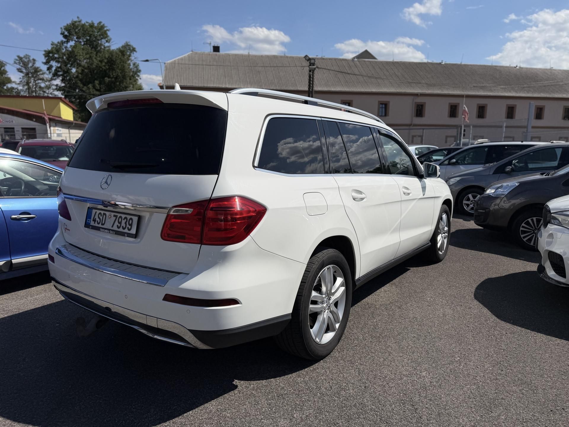Mercedes-Benz GL, 350Cdi, 7míst, Tažné - fotka 4