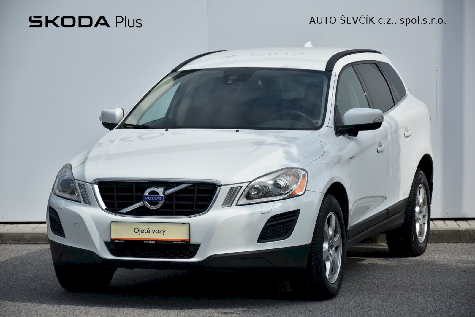 Volvo XC60, 2.4 D5 120kw 4x4