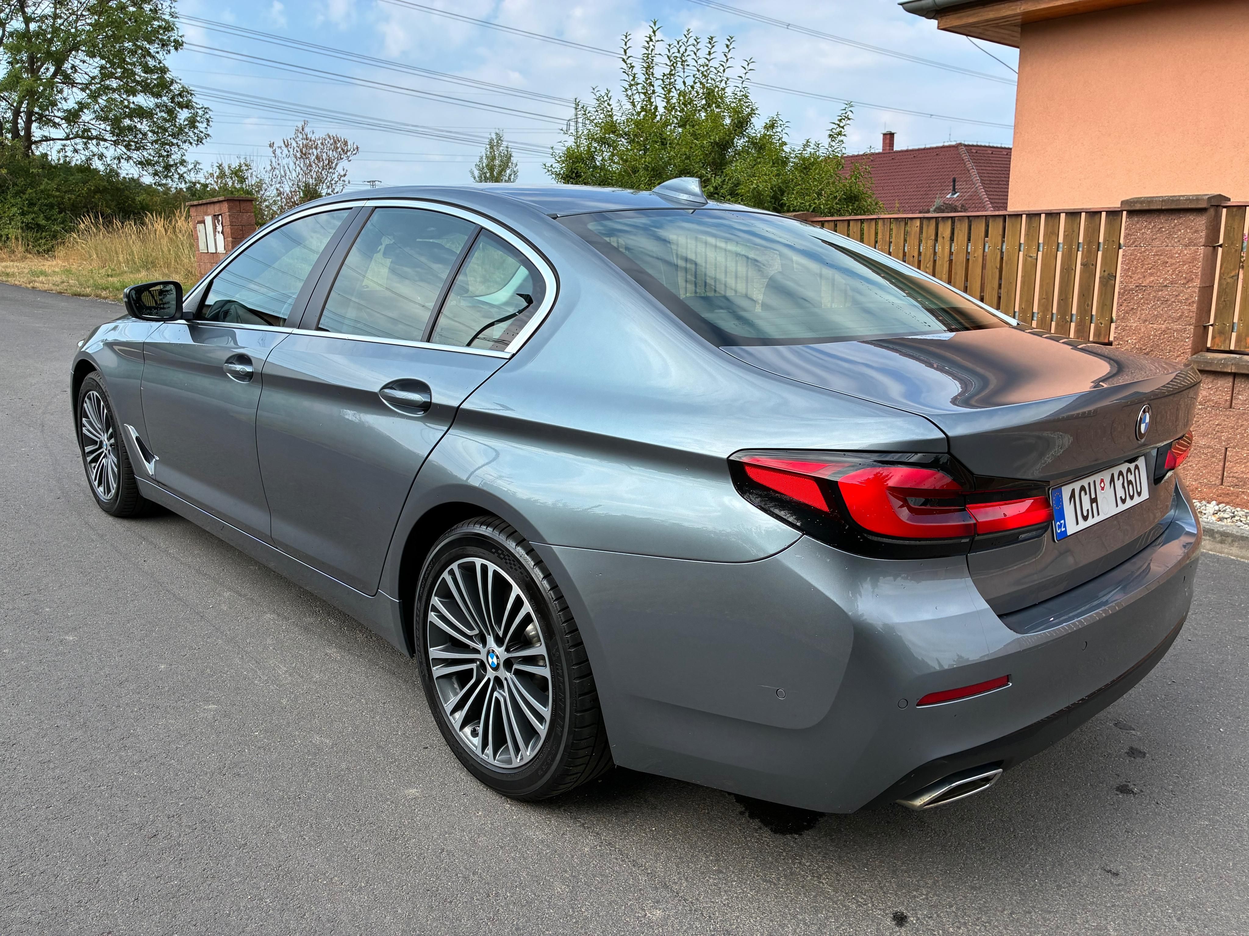 BMW Řada 5, 520d 140kw Laser Hud N.topeni - fotka 3