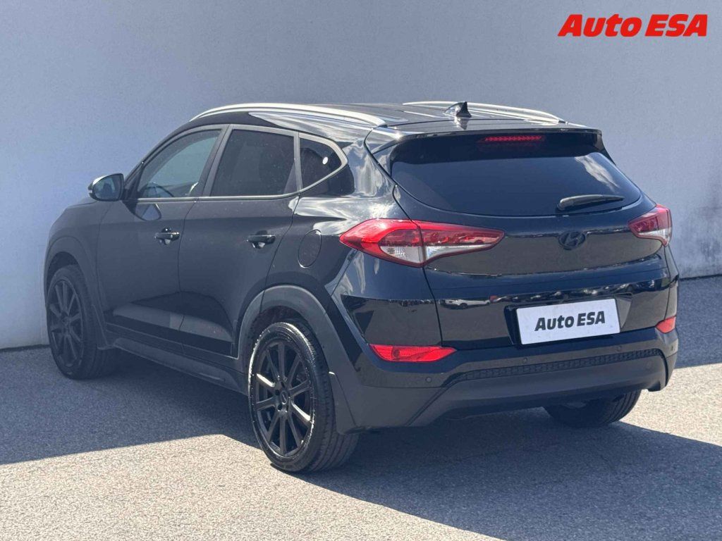 Hyundai Tucson, 1.7 CRDi,2.maj,ČR - fotka 4