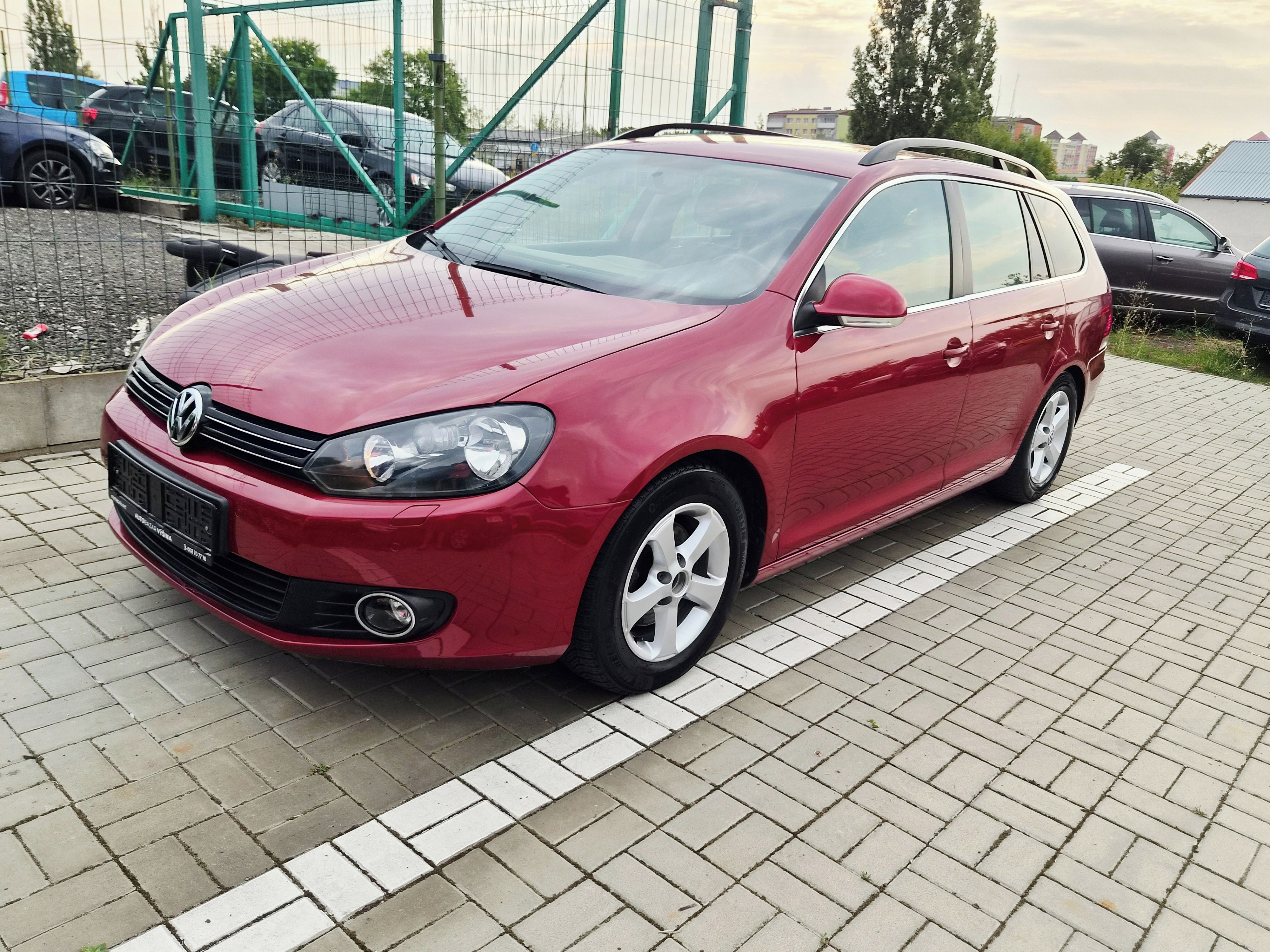 Volkswagen Golf, 1.2 TSI - TOP STAV - fotka 4