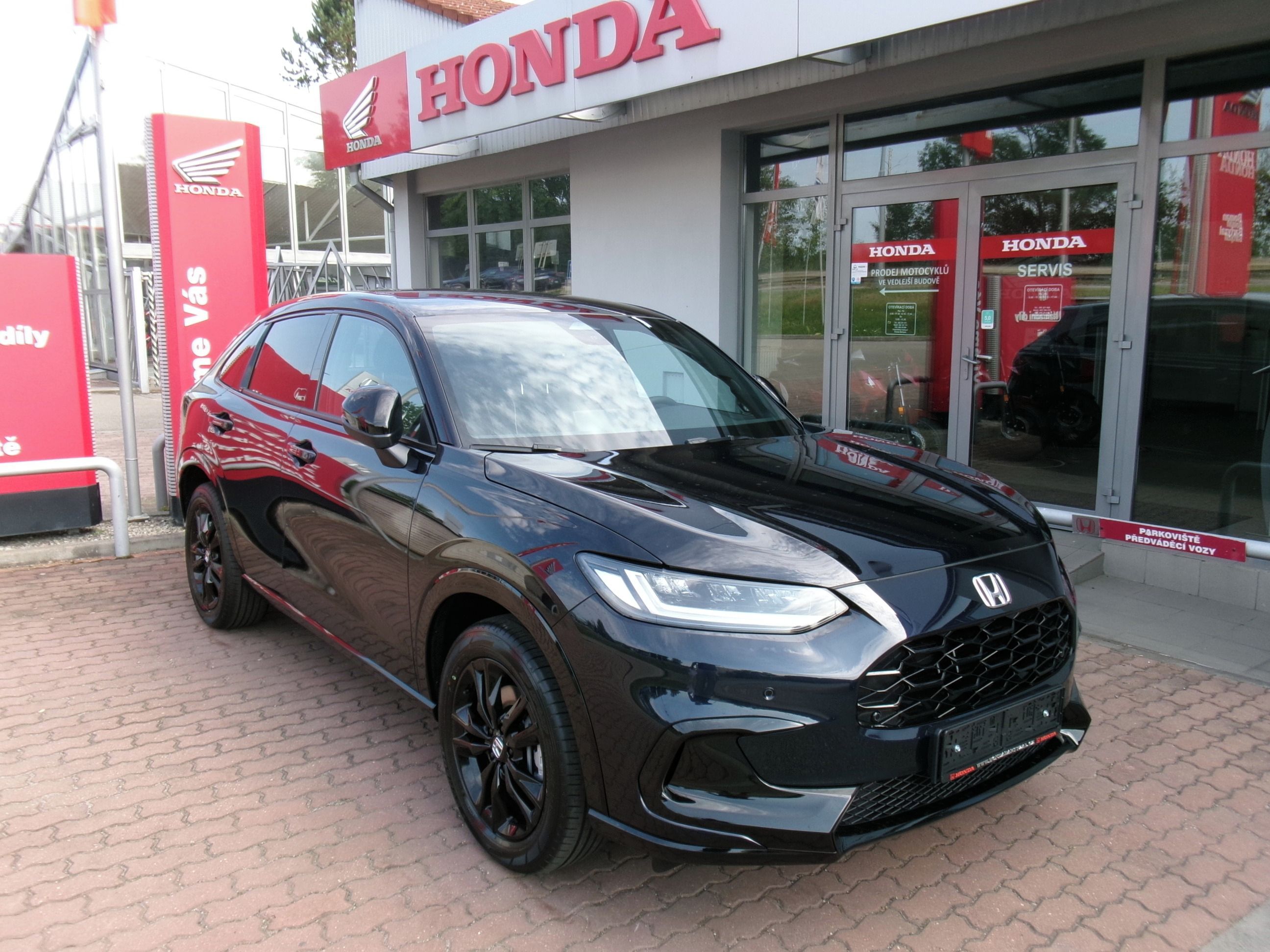 Honda ZR-V, 2.0e:HEV SPORT PLUS 26 - fotka 4