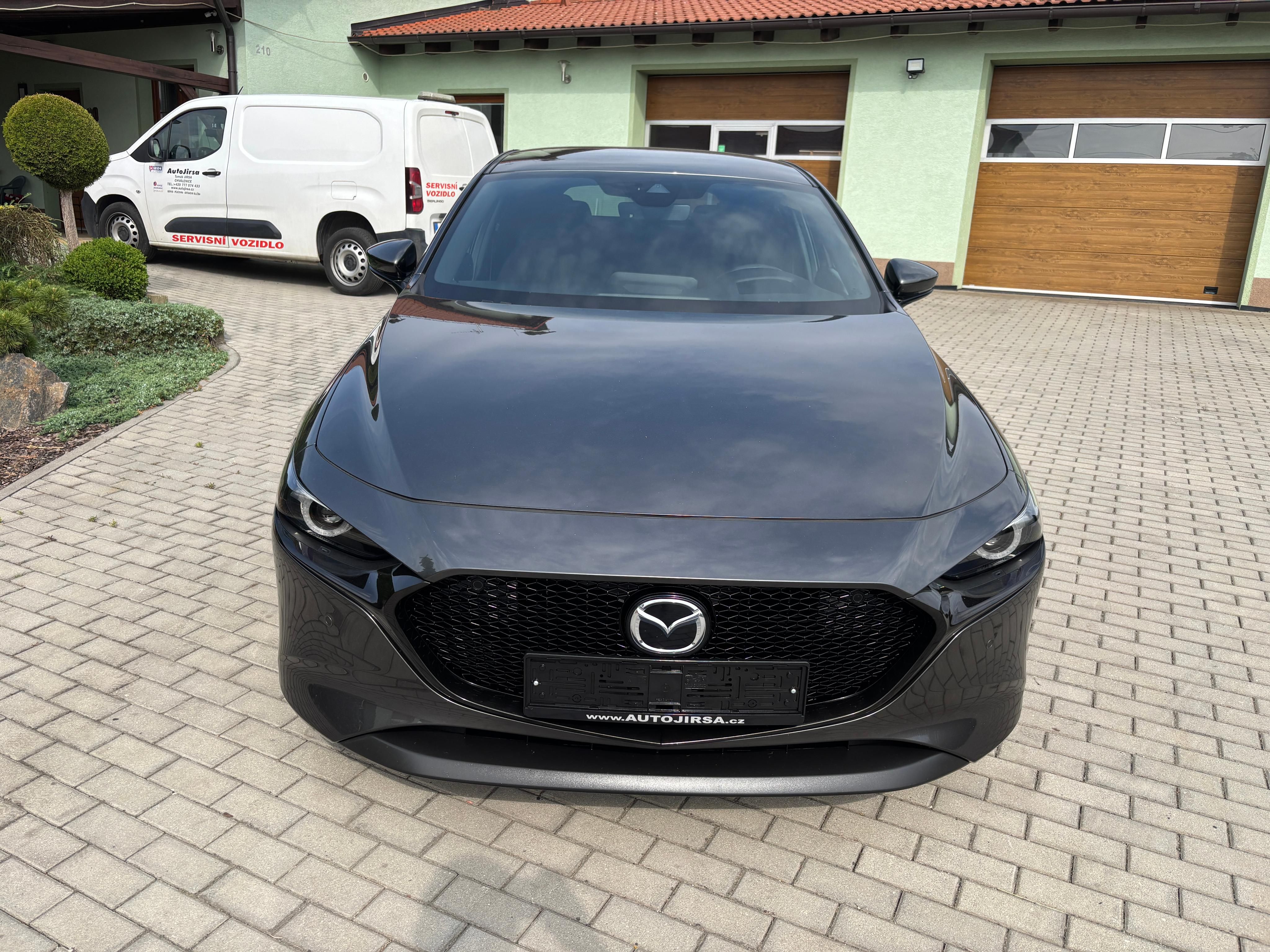 Mazda 3, 2,0 SKYACTIV ALSELECTION 110KW - fotka 2