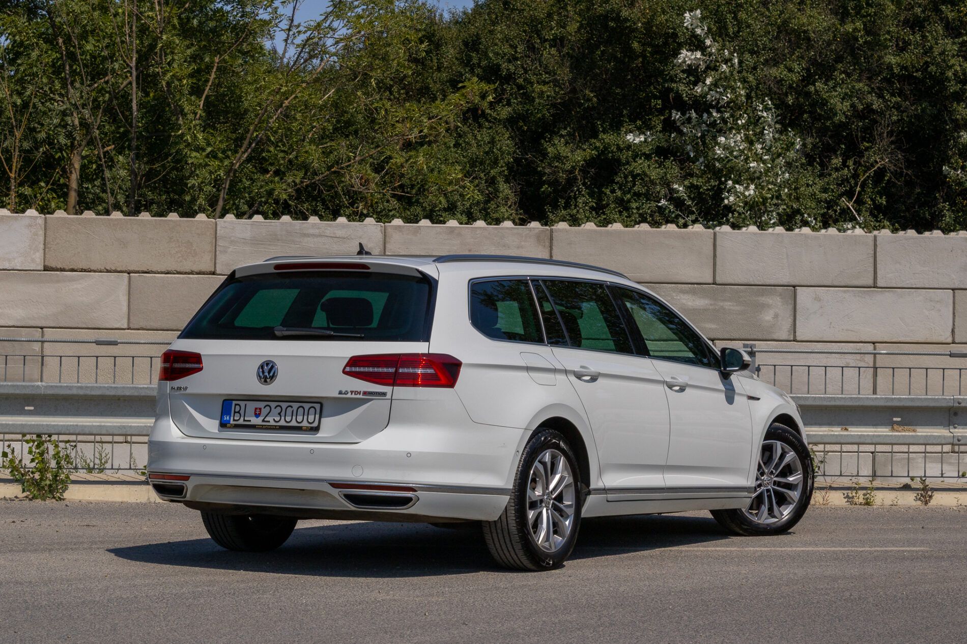 Volkswagen Passat Variant - fotka 6