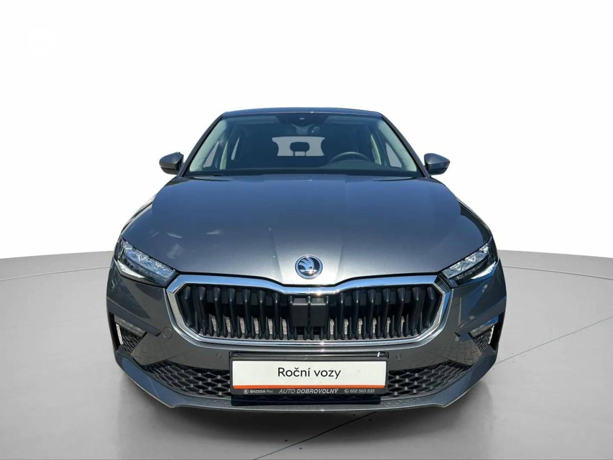 Škoda Scala, Top Selection 1,0 TSI 85kW DSG - fotka 4