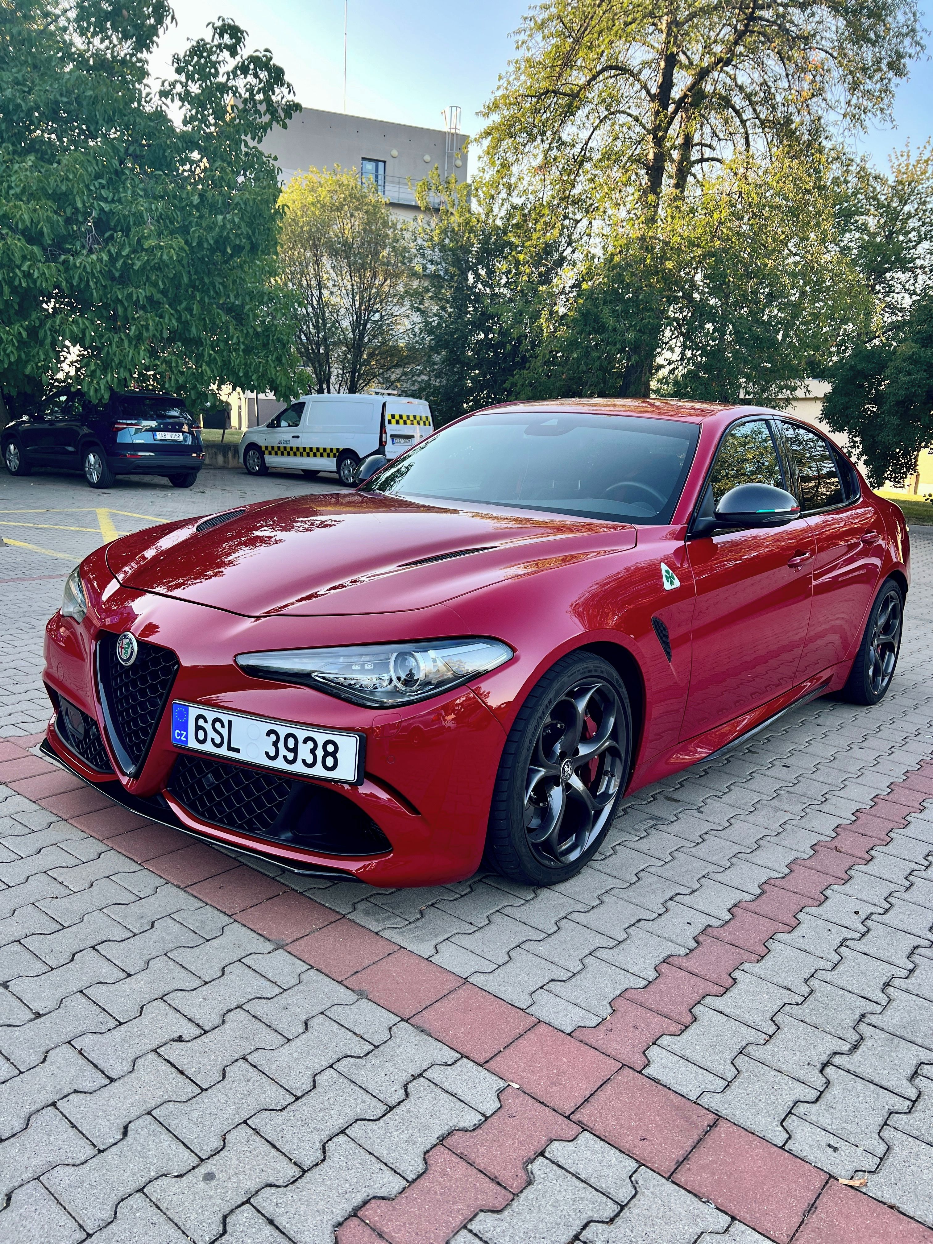 Alfa Romeo Giulia - fotka 3