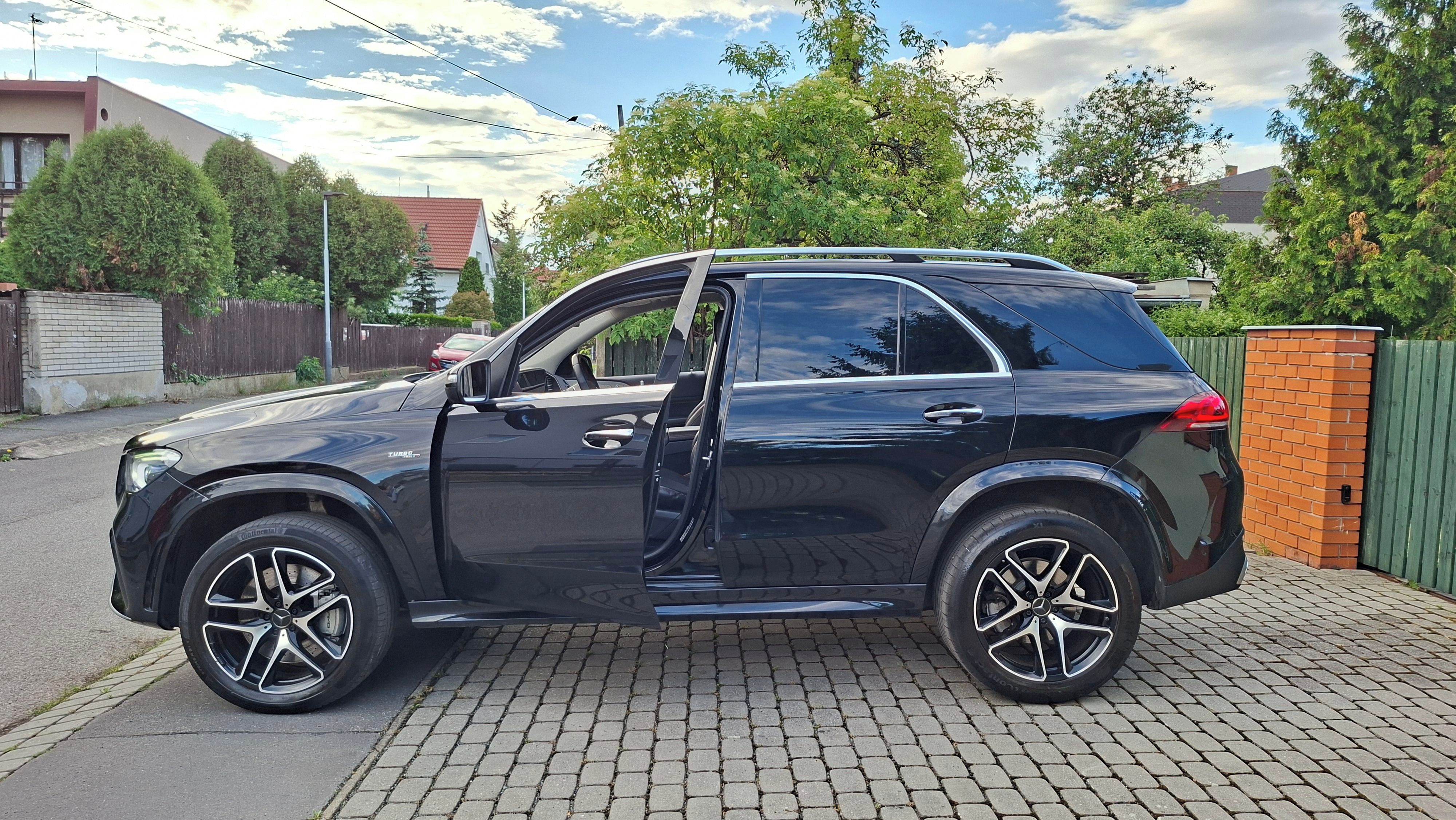 Mercedes-Benz GLE, AMG 53 4MATIC + ČR-1.m. - fotka 3