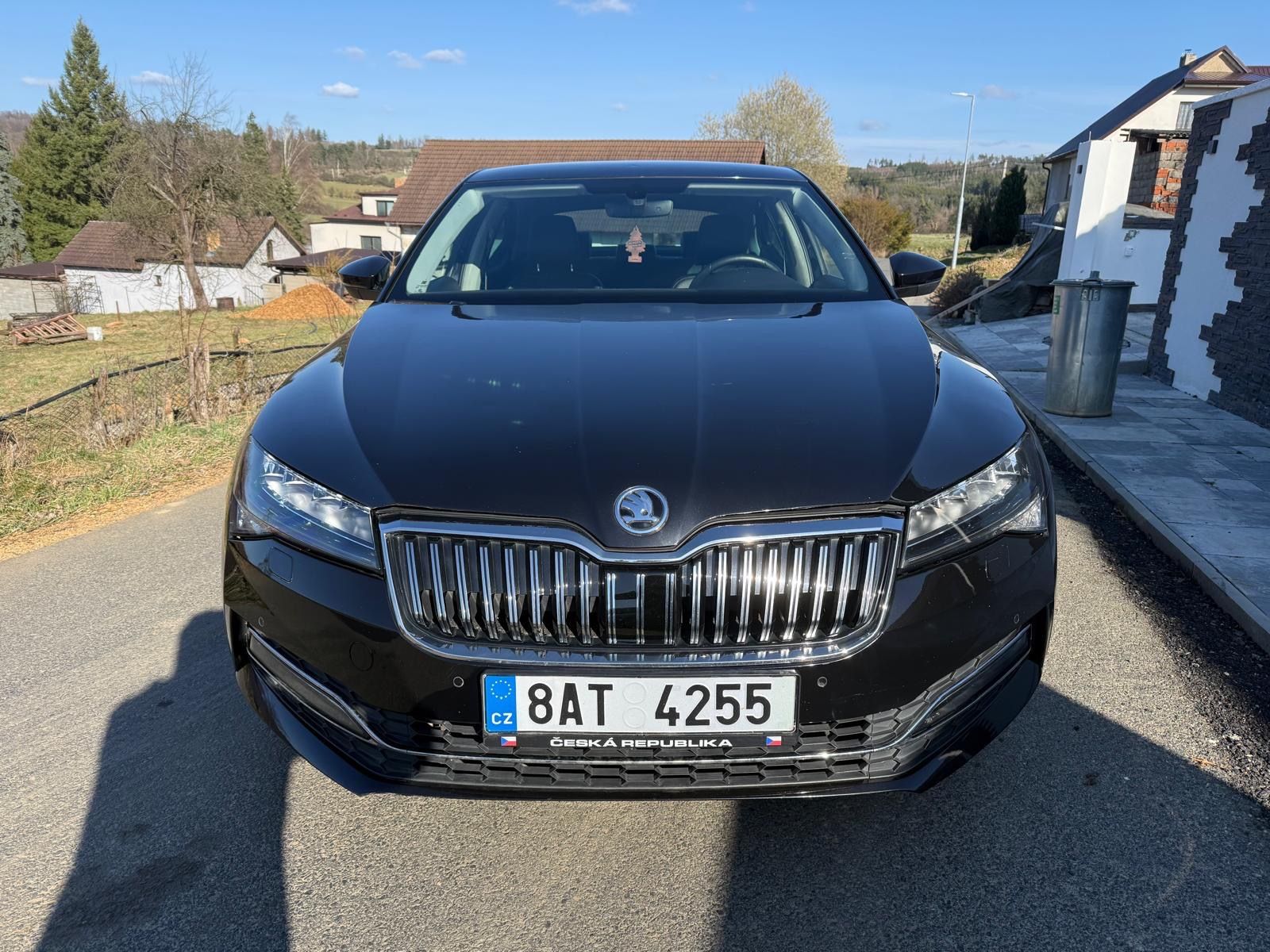 Škoda Superb, 2.0 tdi 110kw - fotka 3