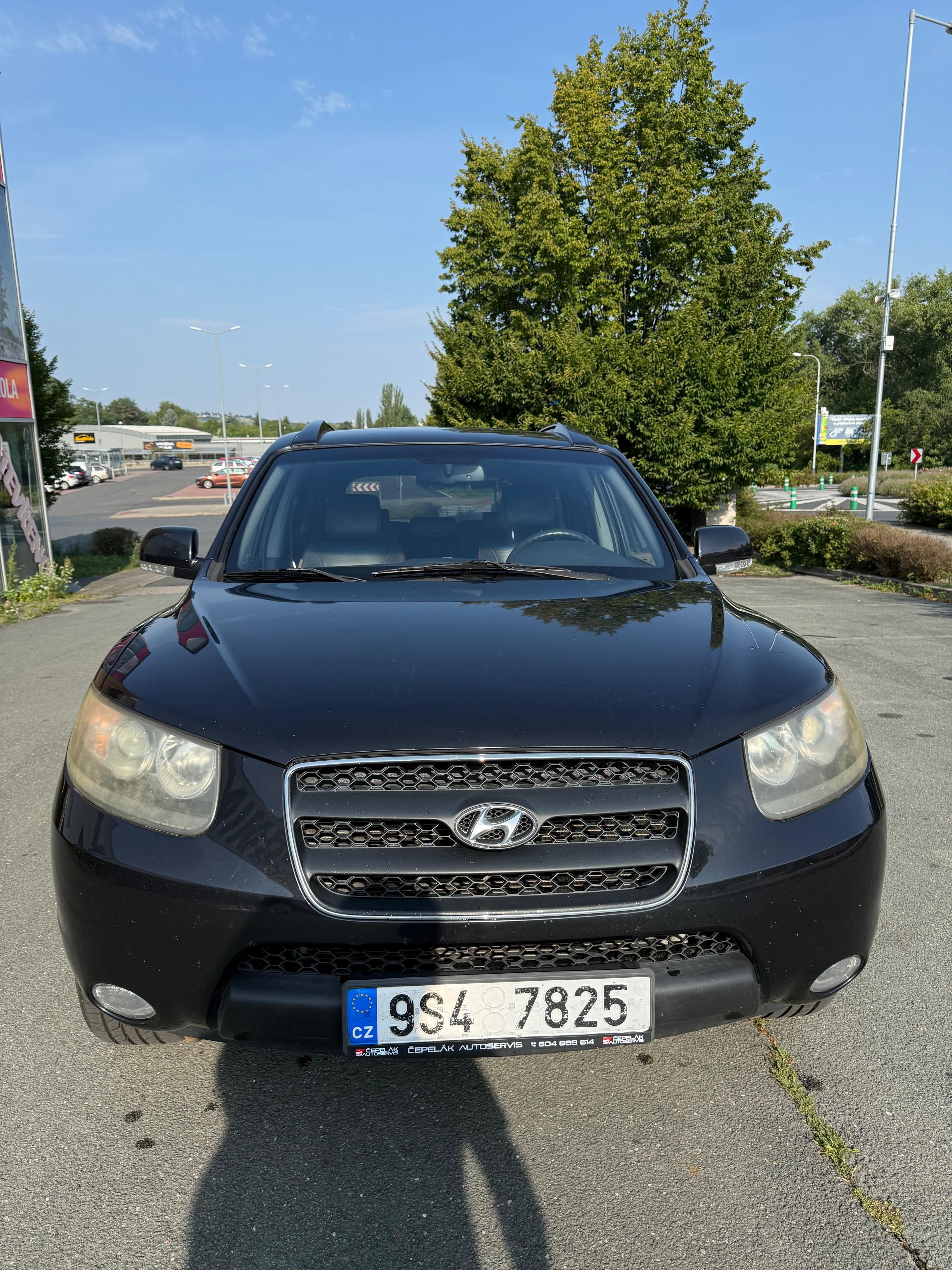 Hyundai Santa Fe, 2,2 CRDI, 7 místne, 114kW