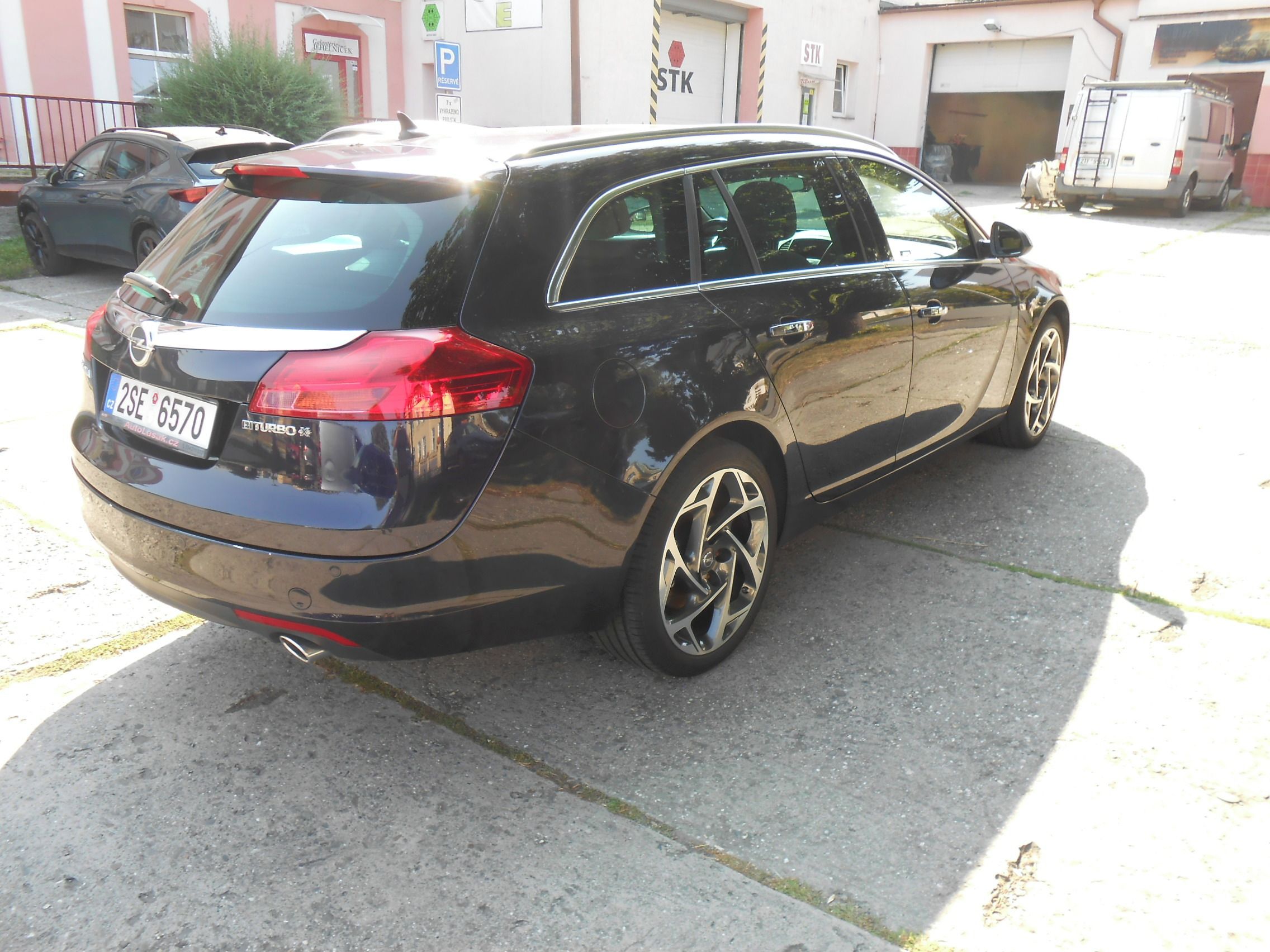 Opel Insignia, 2.0 CDTi 143kW 4X4 COSMO - fotka 4
