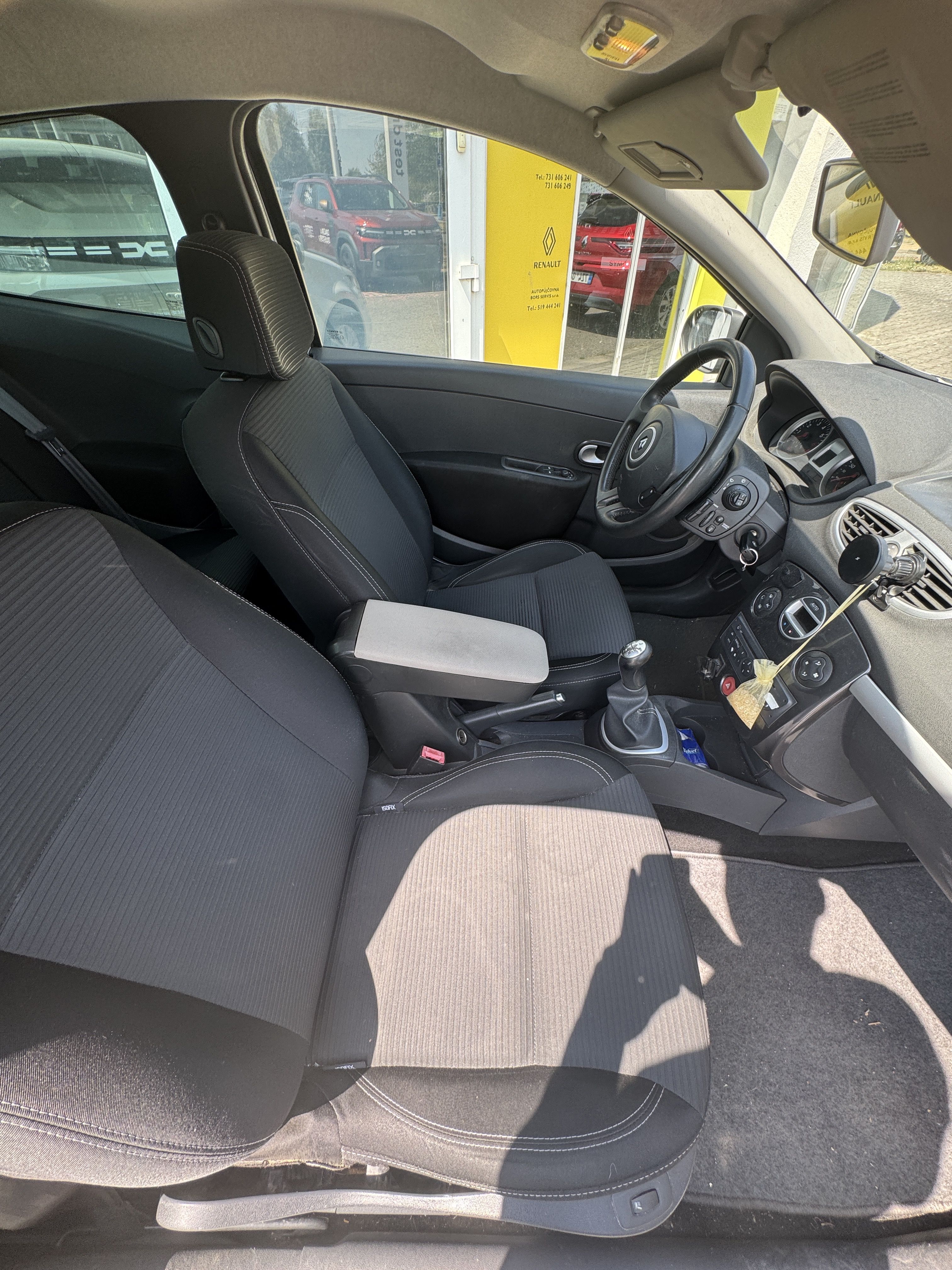 Renault Clio, 1.2 16V D4F - fotka 6