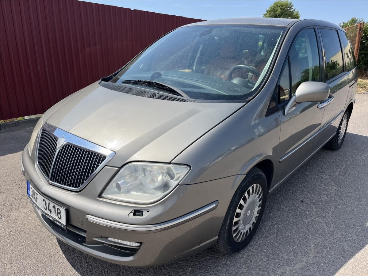 Lancia Phedra, 2,0 JTD KLIMA TAŽNÉ STK 7/2028