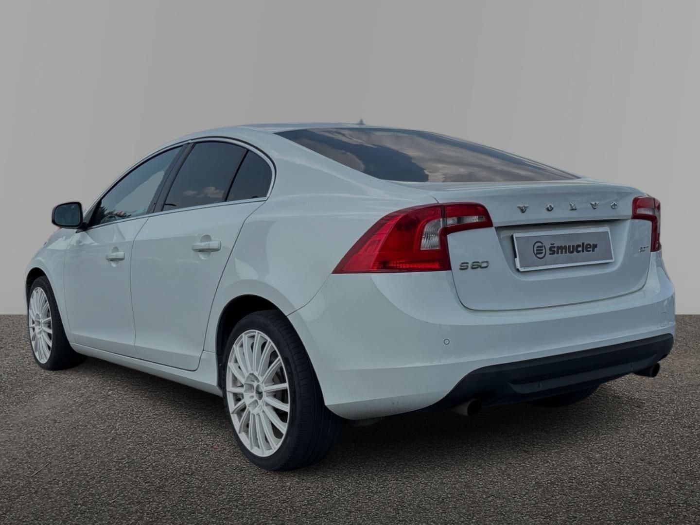 Volvo S60, 2.0 Turbo / 149 kW - fotka 2