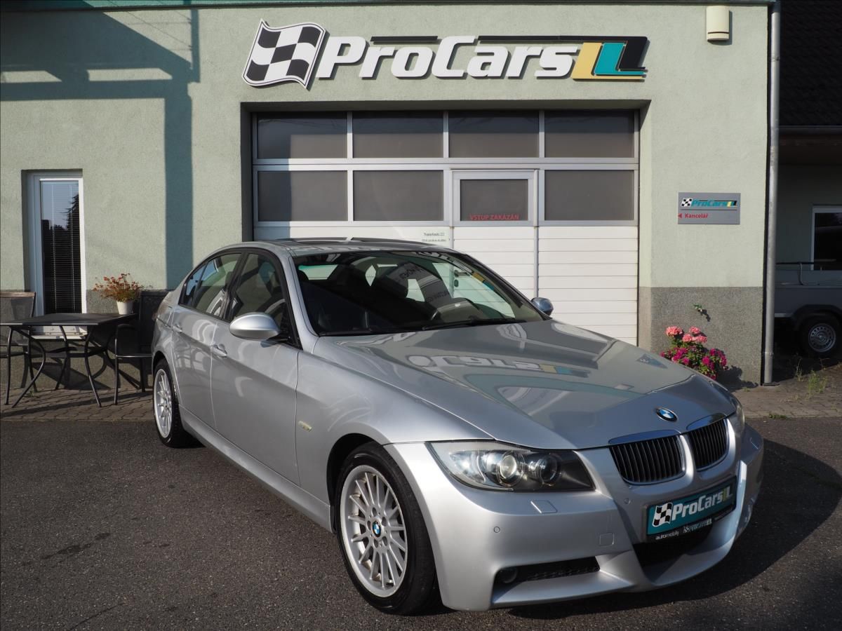 BMW Řada 3, 330xd  M-paket - fotka 2