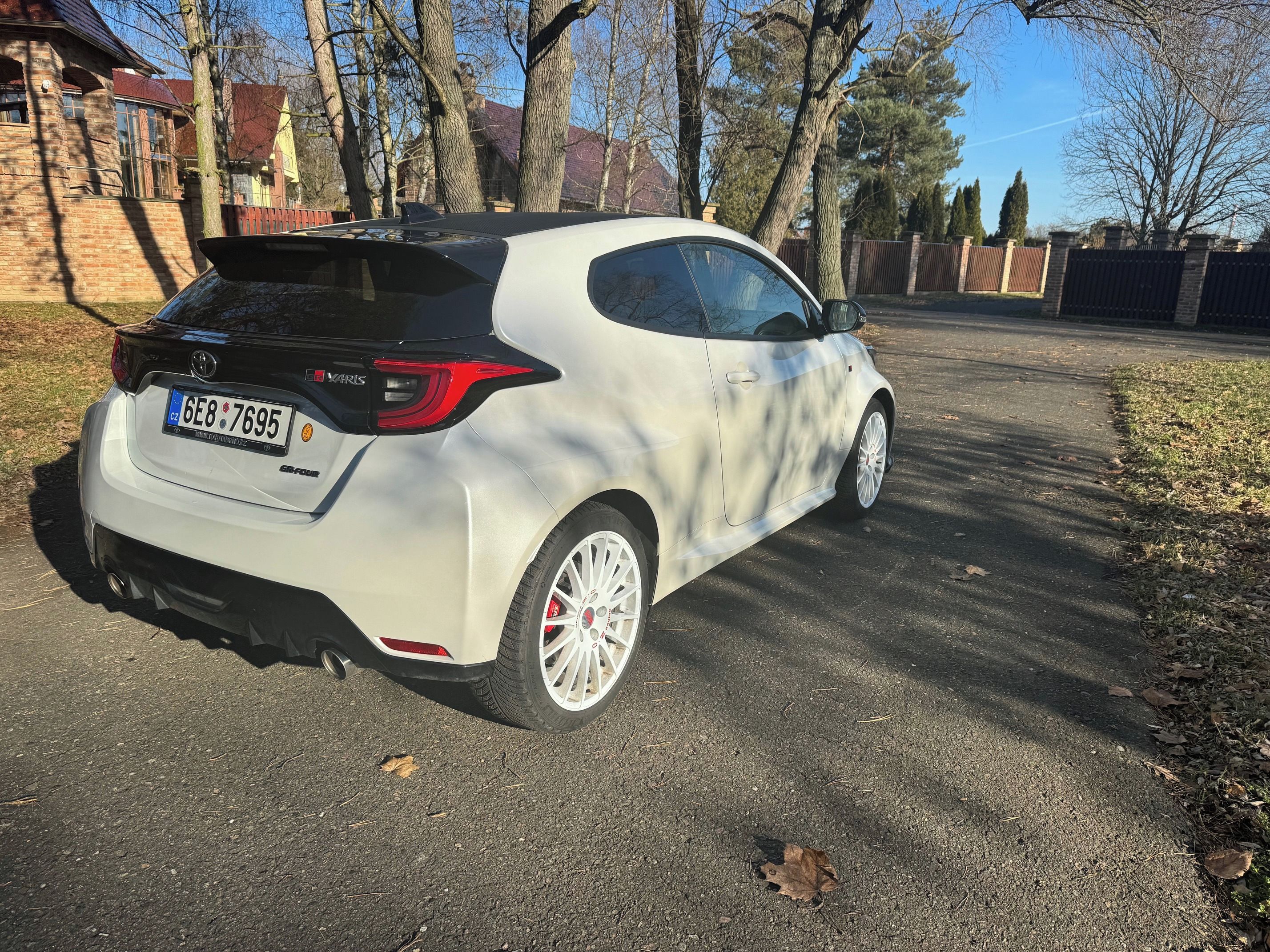 Toyota Yaris, Packet sport, PPF, bílá perleť - fotka 5