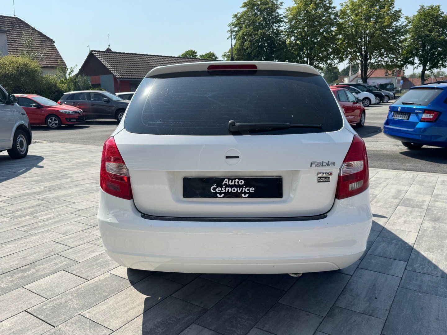 Škoda Fabia, 1,6 TDI 66 Kw Ambition - fotka 6