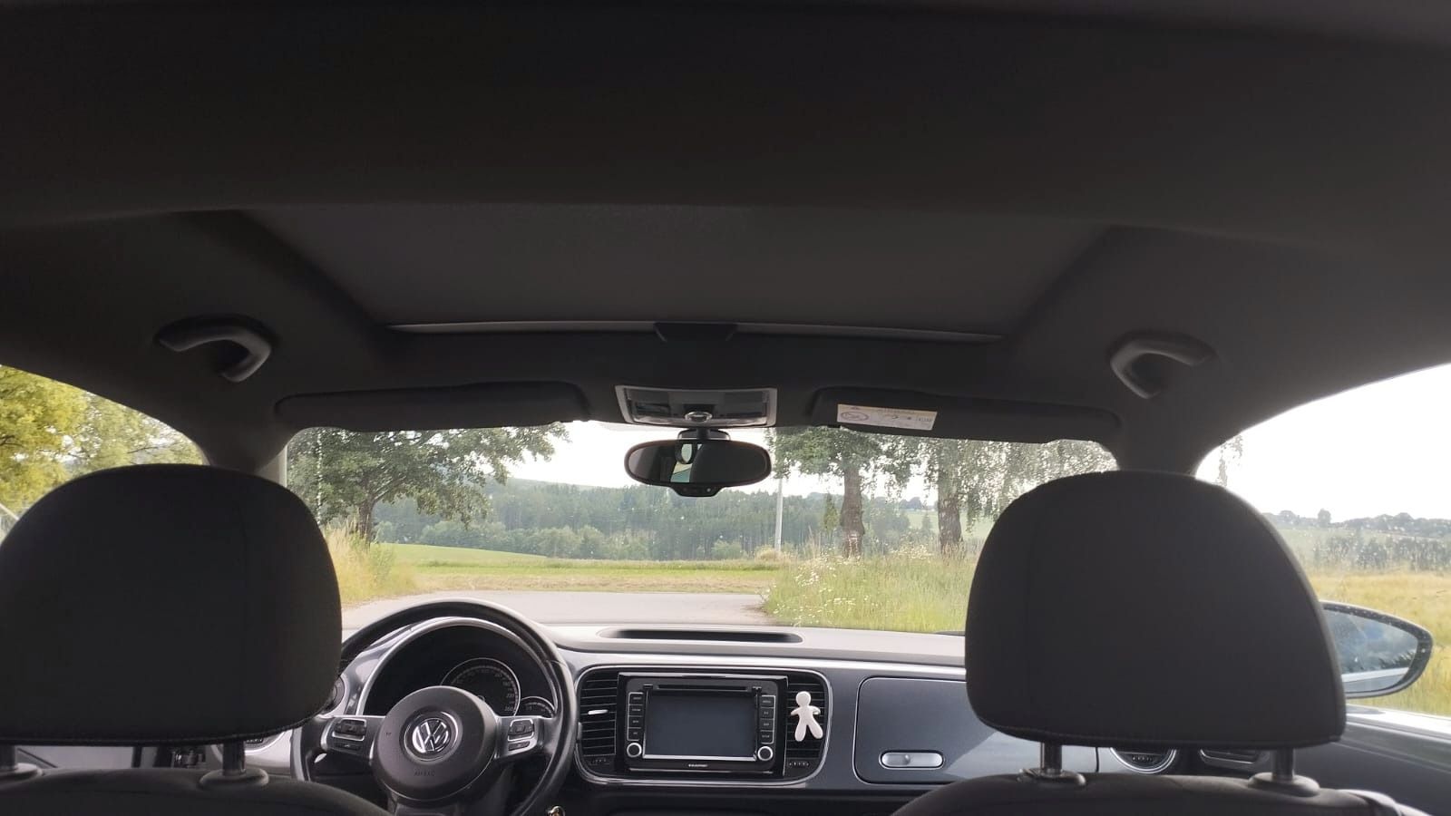 Volkswagen New Beetle, 1.6. TDI servisovano - fotka 6
