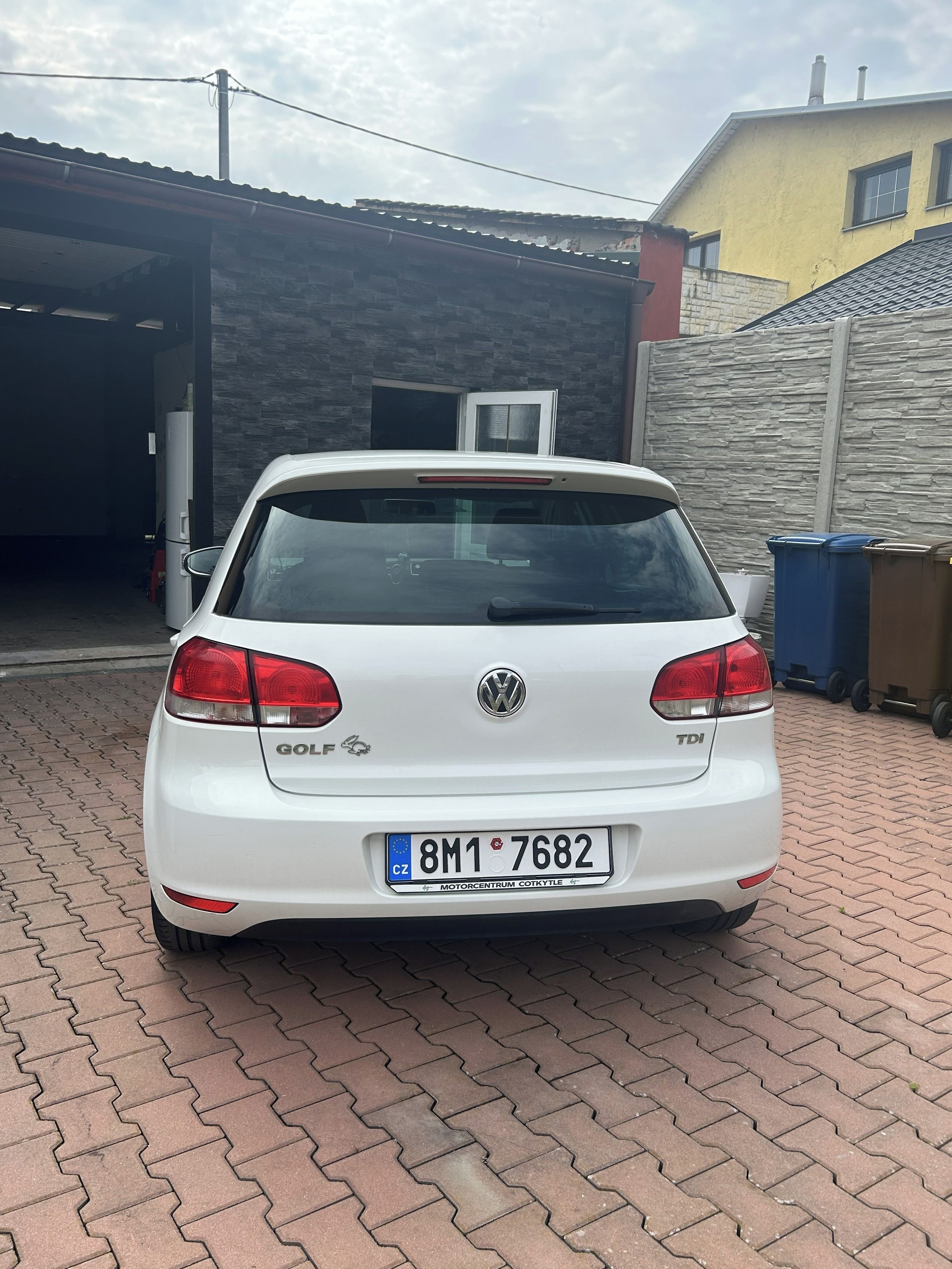 Volkswagen Golf, 1.6 TDI - fotka 5