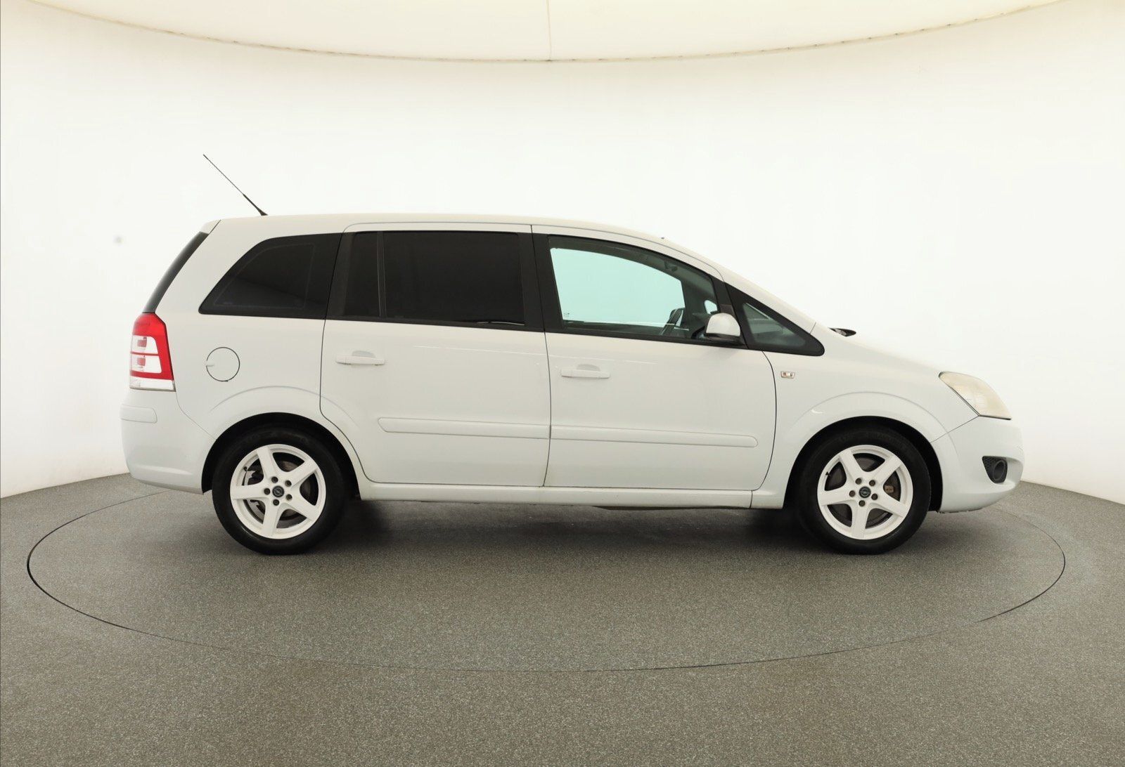 Opel Zafira, 1.7 CDTI, 7 míst, Serv.kniha - fotka 6