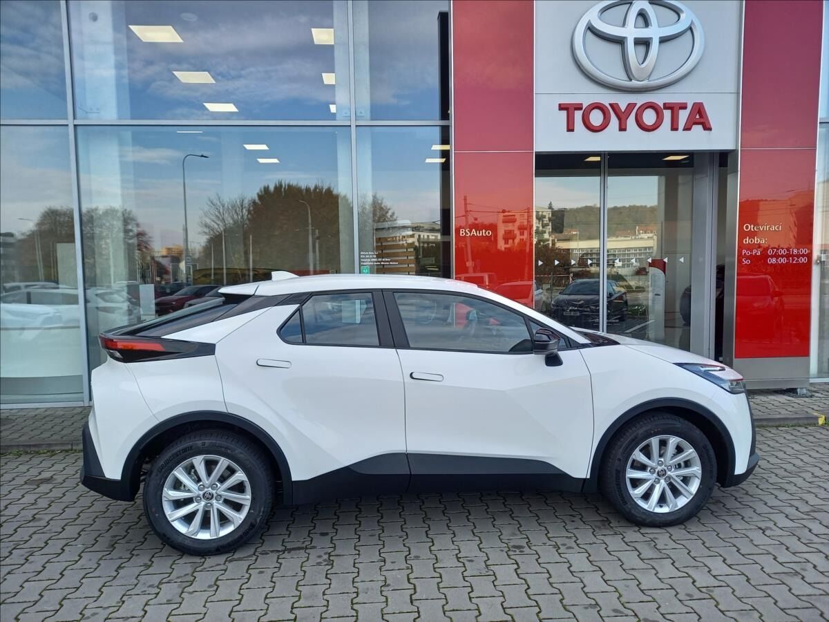 Toyota C-HR, 1,8 Comfort - fotka 6