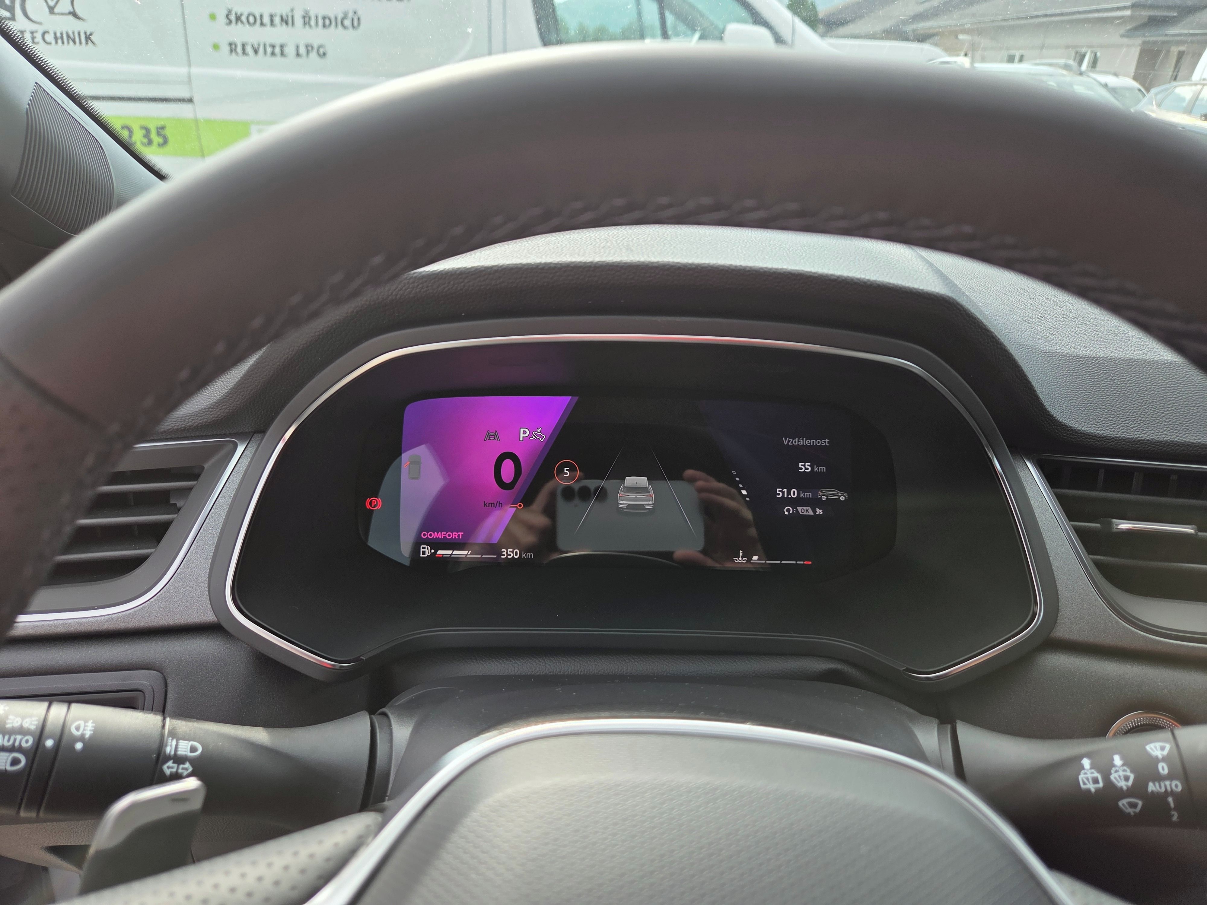 Renault Symbioz, techno mild hybrid 140 EDC - fotka 4