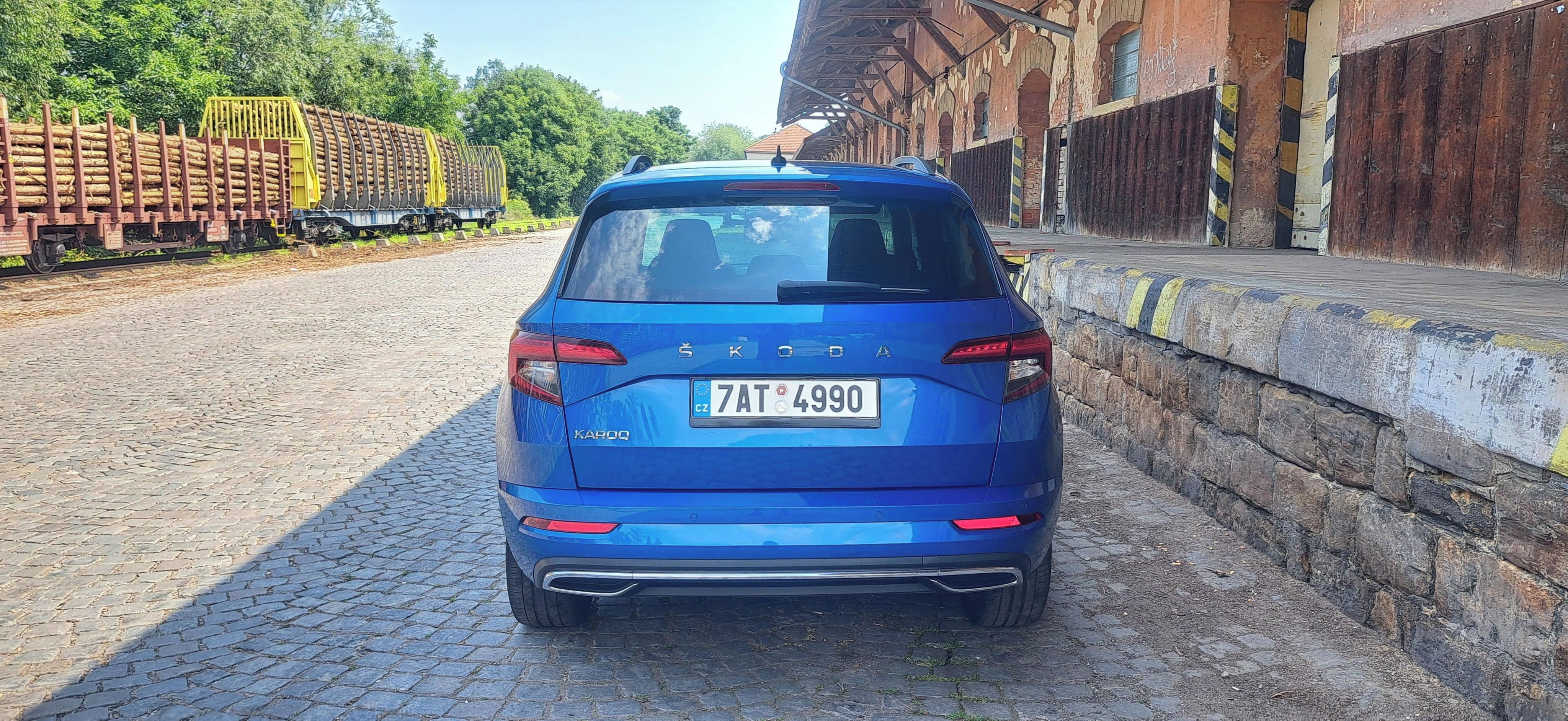 Škoda Karoq, SportLine 1,6TDi 85kw - fotka 5