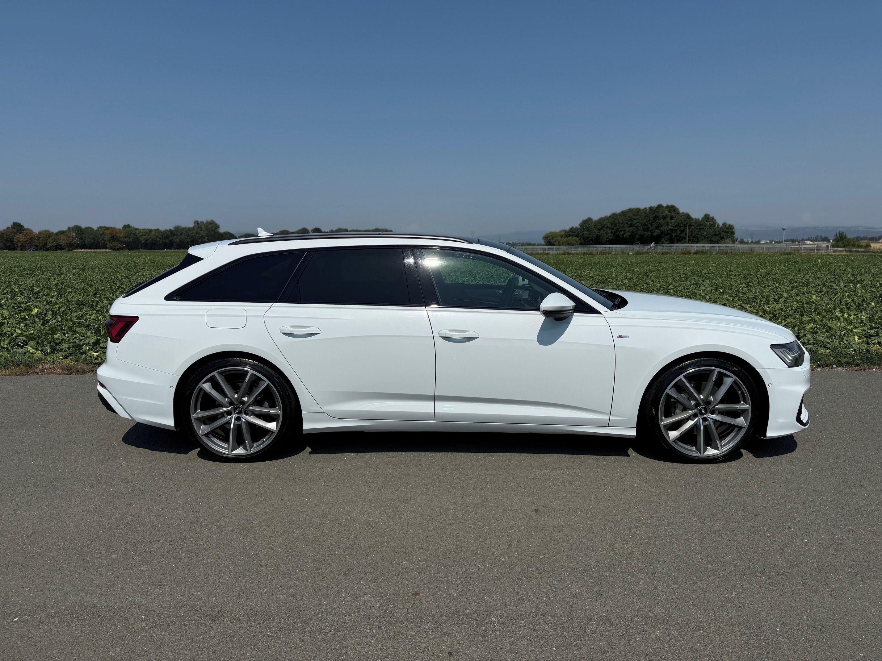 Audi A6 Avant, Sline 50TDI 210kW B&O, Vzduch - fotka 6