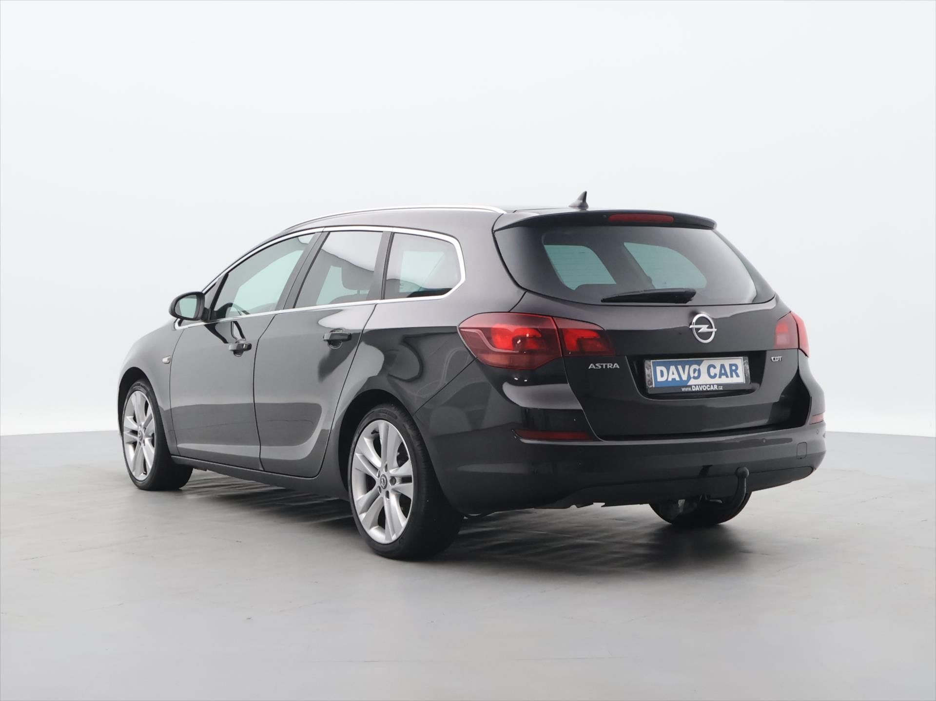 Opel Astra, 1.7 CDTi 81kW Cosmo tažné - fotka 5