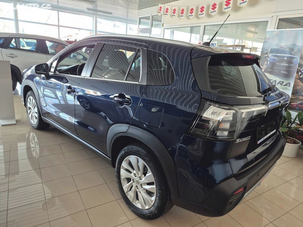 Suzuki S-Cross - fotka 6