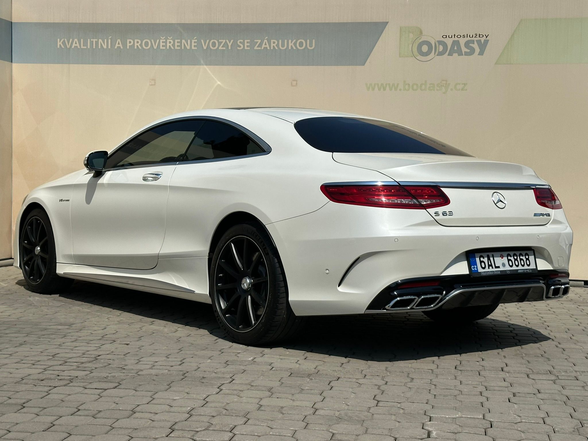 Mercedes-Benz Třídy S, 63 AMG 4matic SWAROVSKI - fotka 5