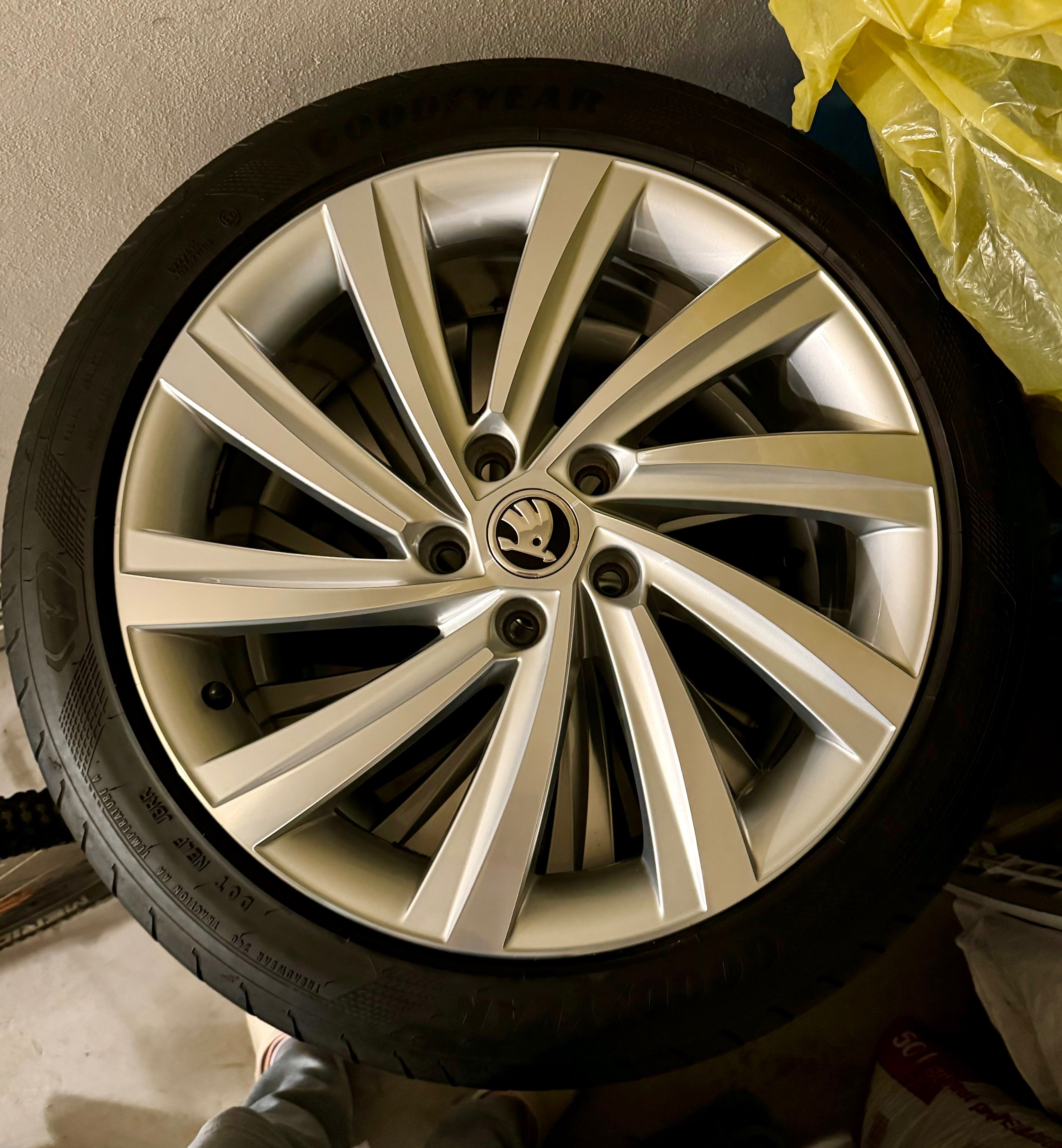 Škoda Octavia, 1.5 etec - fotka 3